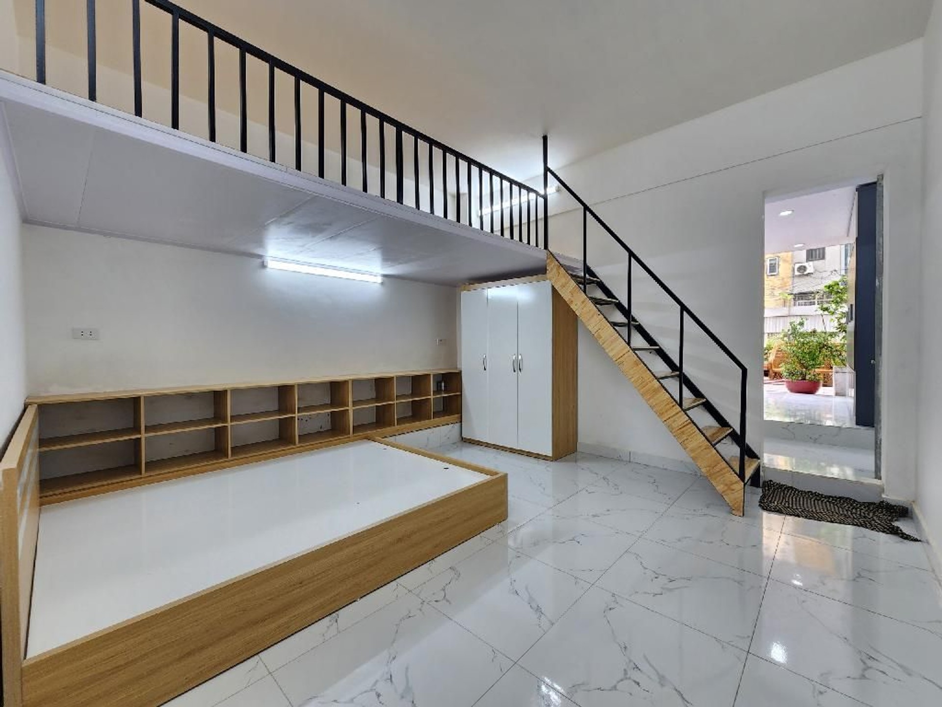 Bán nhà Đền Lừ - diện tích 90m2 1 tầng - Lô góc siêu thoáng - giá 4,4 tỷ