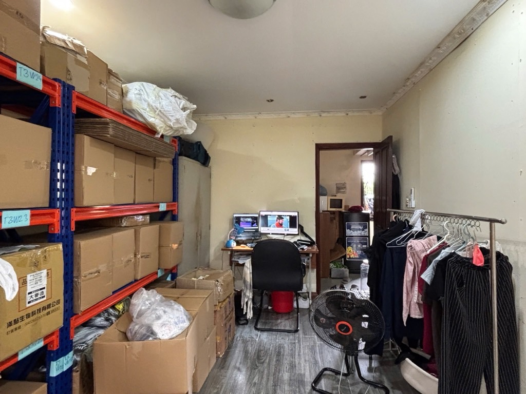 Bán nhà Tạ Quang Bửu - diện tích 70m2 1 tầng - Căn hộ gộp 2 phòng - giá 5,9 tỷ