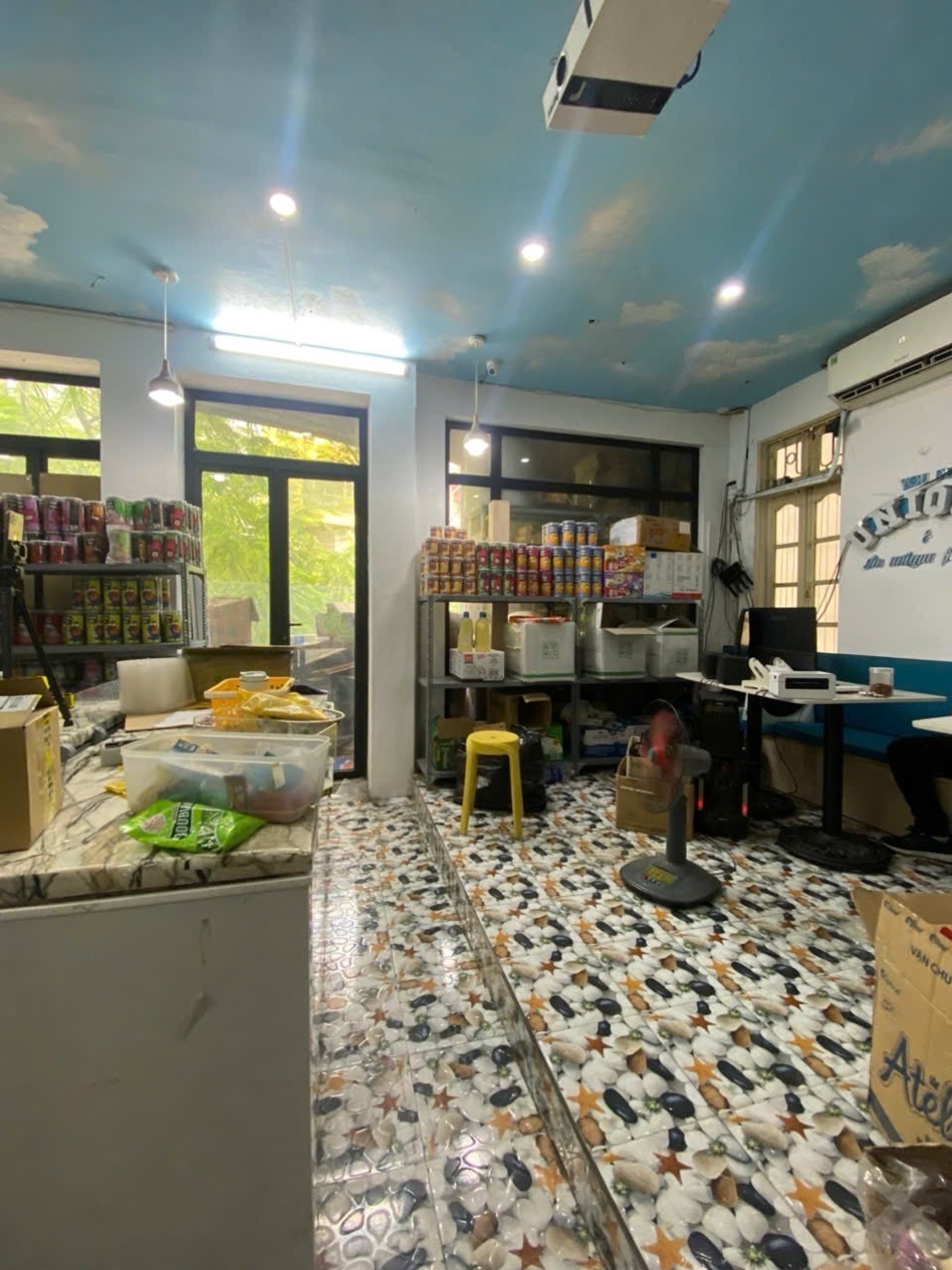 Bán nhà Lê Thanh Nghị - diện tích 42m2 5 tầng - Mặt phố kinh doanh cực kỳ sầm uất - giá 27,5 tỷ