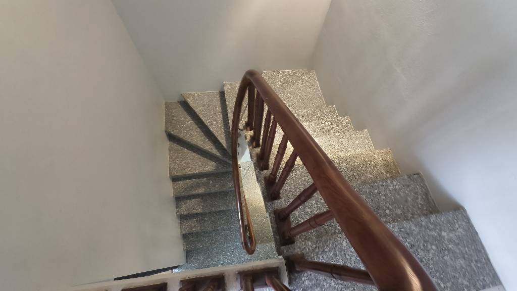 Bán nhà Vĩnh Hưng - diện tích 32m2 3 tầng - Nhà nhỏ xinh cách mặt phố Vĩnh Hưng 100m - giá 3,35 tỷ