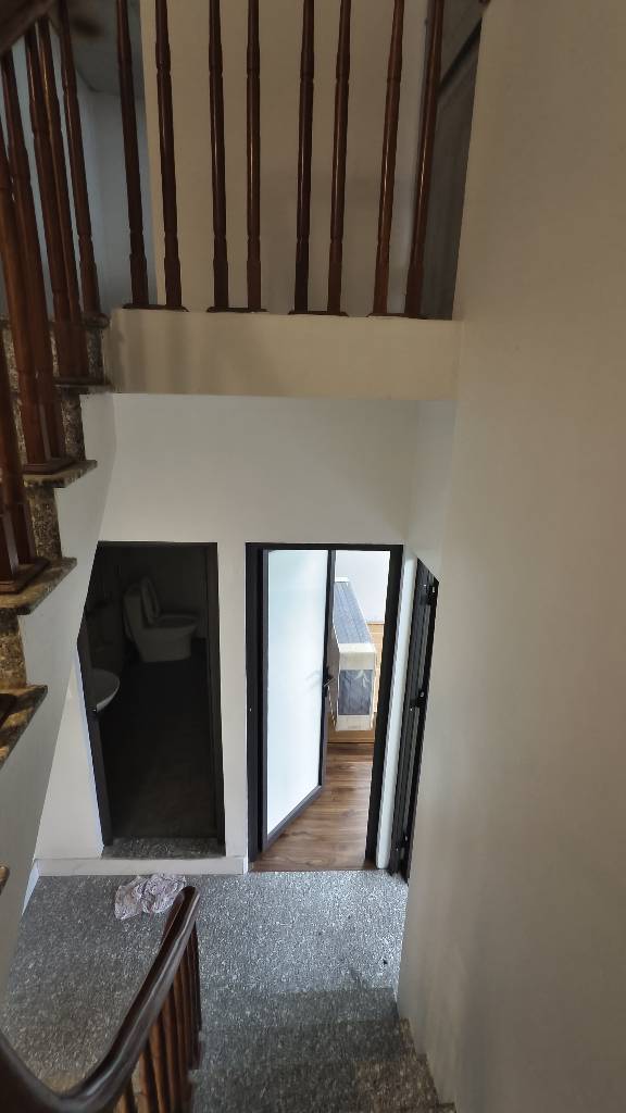 Bán nhà Vĩnh Hưng - diện tích 32m2 3 tầng - Nhà nhỏ xinh cách mặt phố Vĩnh Hưng 100m - giá 3,35 tỷ