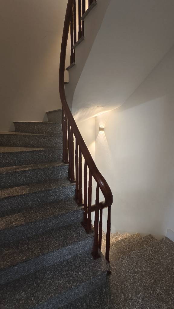 Bán nhà Vĩnh Hưng - diện tích 32m2 3 tầng - Nhà nhỏ xinh cách mặt phố Vĩnh Hưng 100m - giá 3,35 tỷ