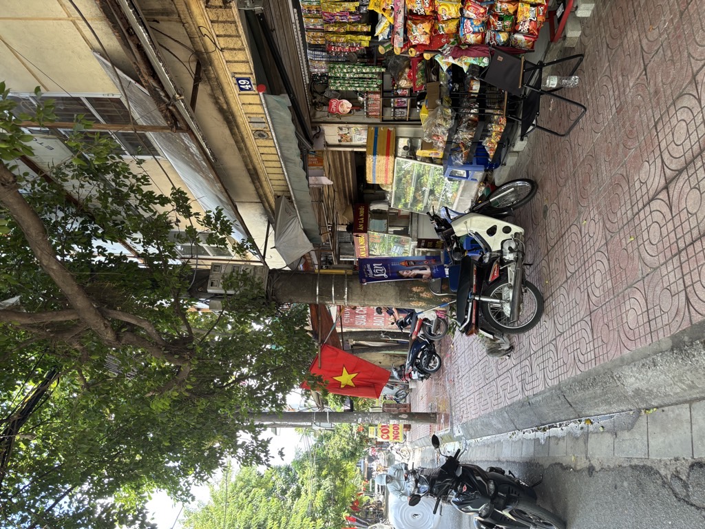 Bán nhà Khương Hạ - diện tích 205m2 3 tầng - Ô tô tránh - giá 58 tỷ