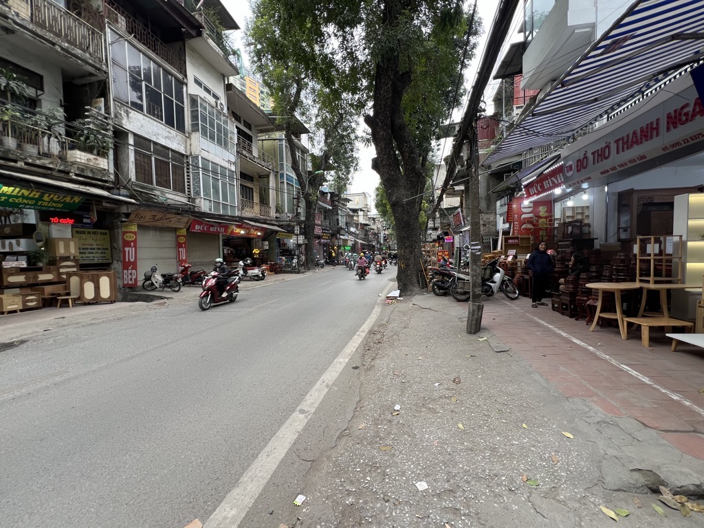 Bán nhà La Thành - diện tích 55m2 3 tầng - MẶT PHỐ KINH DOANH ĐỈNH - giá 27 tỷ