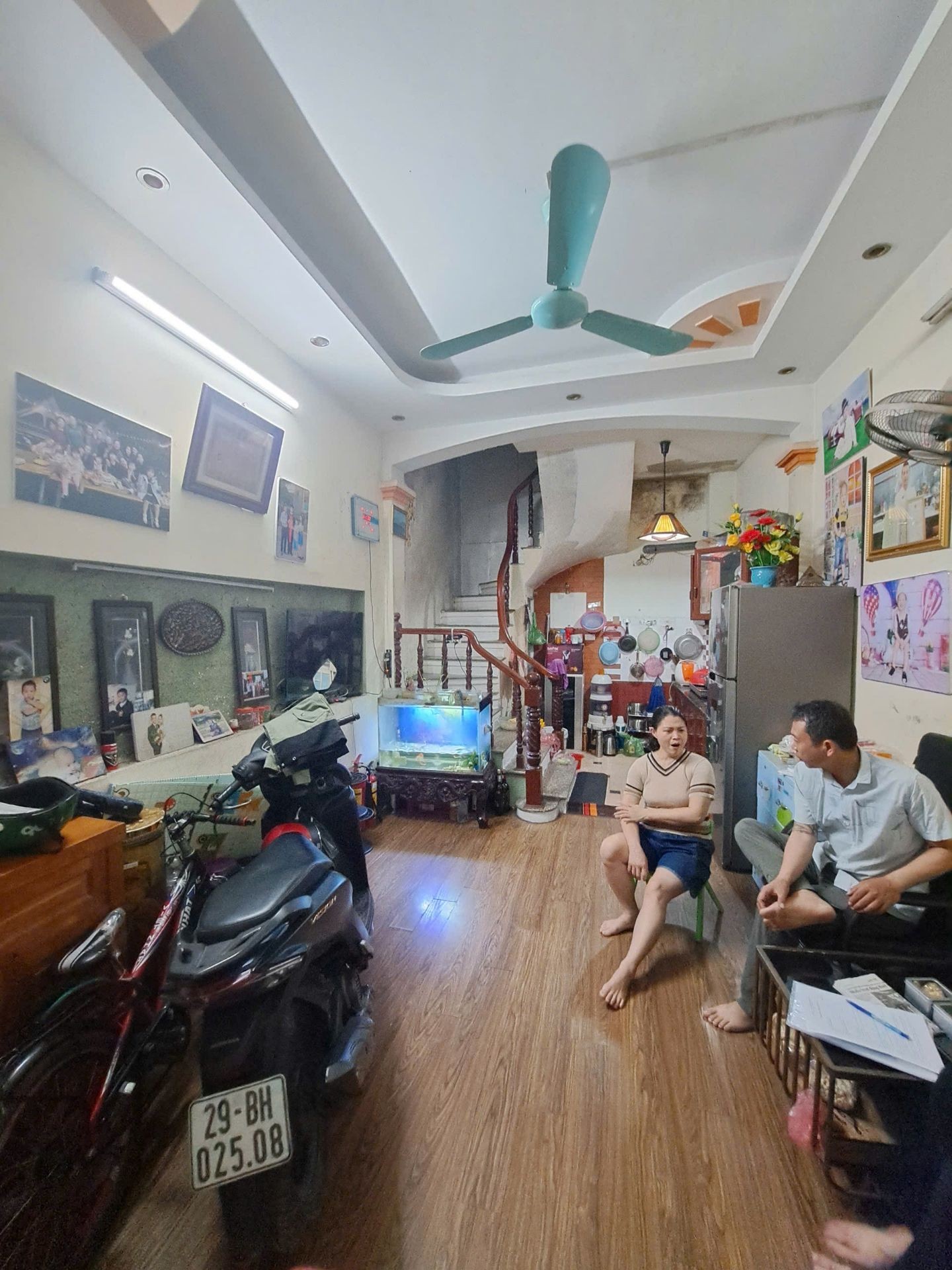 Bán nhà Lĩnh Nam - diện tích 41m2 5 tầng - Phân lô ngõ thoáng - giá 11 tỷ