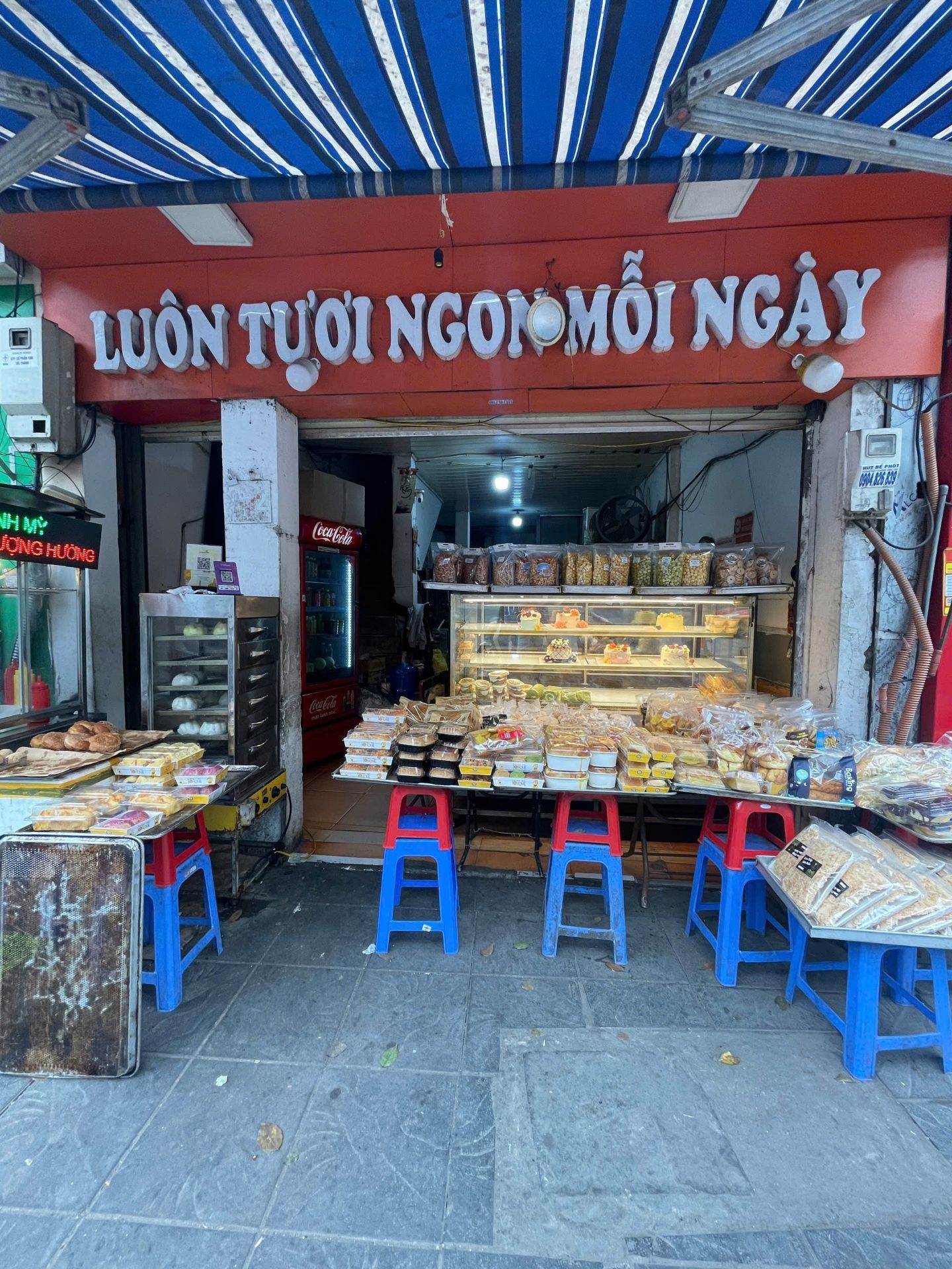 Bán nhà Minh Khai - diện tích 79m2 3 tầng - Ô tô tránh - giá 60 tỷ