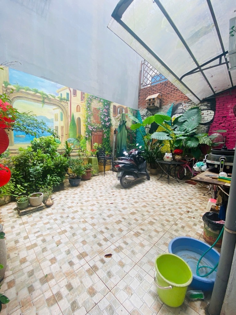 Bán nhà Đại La - diện tích 61m2 3 tầng - Ngõ thông, thoáng - giá 8,5 tỷ