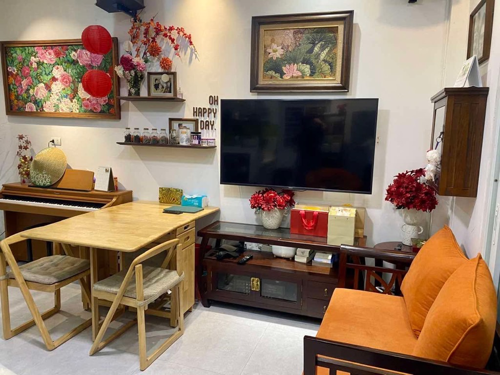 Bán nhà Đại La - diện tích 61m2 3 tầng - Ngõ thông, thoáng - giá 8,5 tỷ