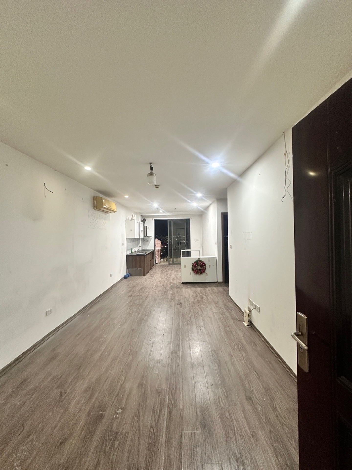 Bán nhà Tam Trinh - diện tích 68m2 35 tầng - Chung cư Helios Tower - giá 6,5 tỷ