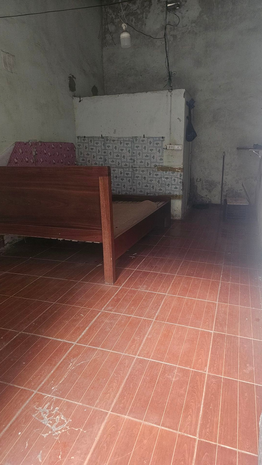 Bán nhà Hoàng Mai - diện tích 20m2 1 tầng - Nhà cấp 4 ở được - giá 0,69 tỷ