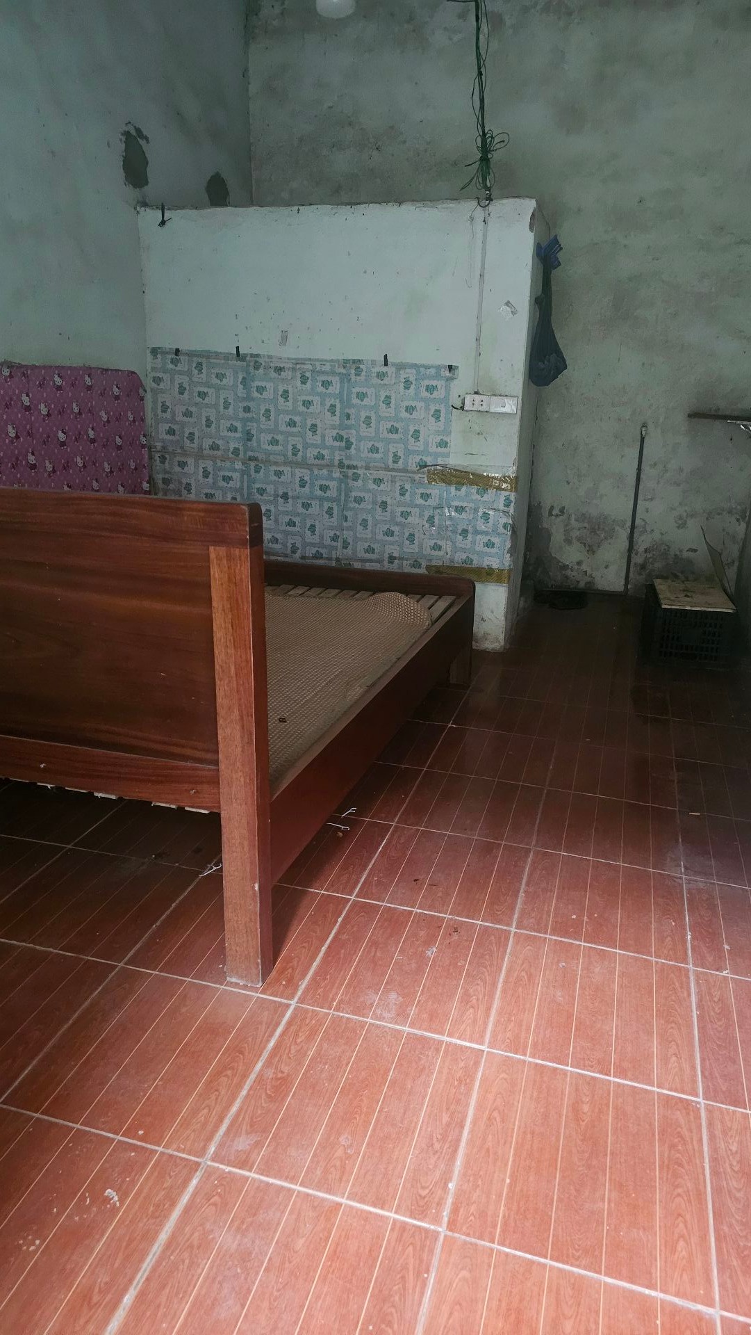 Bán nhà Hoàng Mai - diện tích 20m2 1 tầng - Nhà cấp 4 ở được - giá 0,69 tỷ