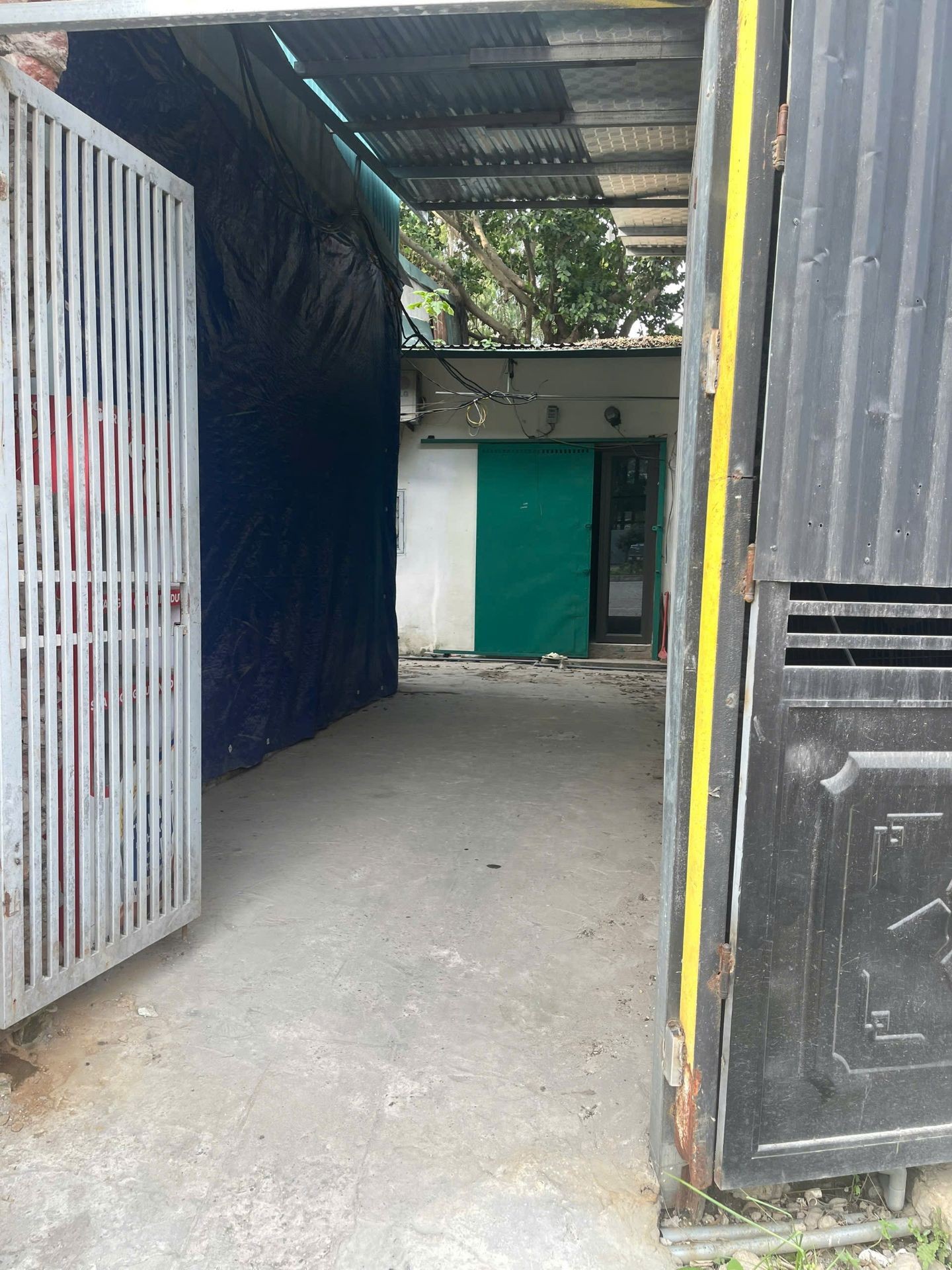 Bán nhà Hoàng Mai - diện tích 20m2 1 tầng - Nhà cấp 4 ở được - giá 0,69 tỷ