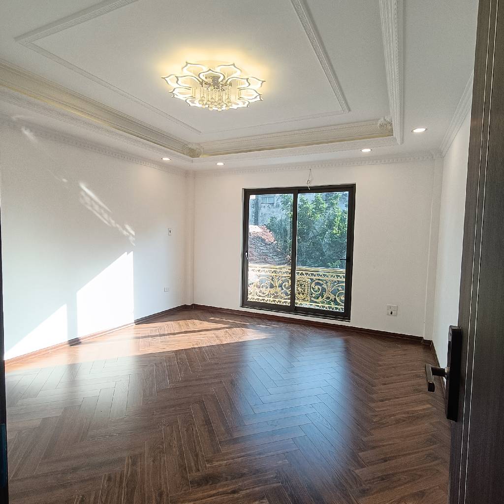 Bán nhà Thúy Lĩnh - diện tích 60m2 5 tầng - Thang máy - giá 8,9 tỷ
