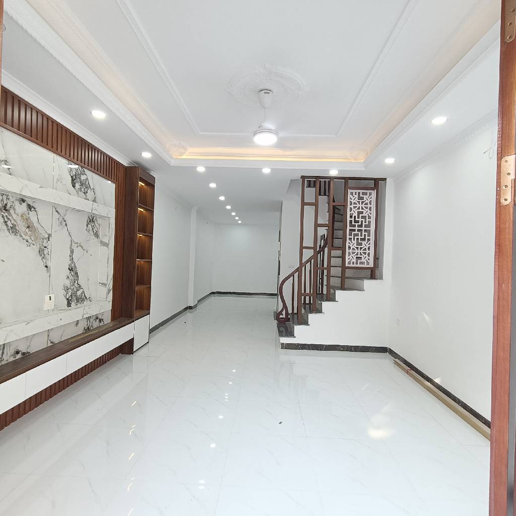 Bán nhà Thúy Lĩnh - diện tích 60m2 5 tầng - Thang máy - giá 8,9 tỷ