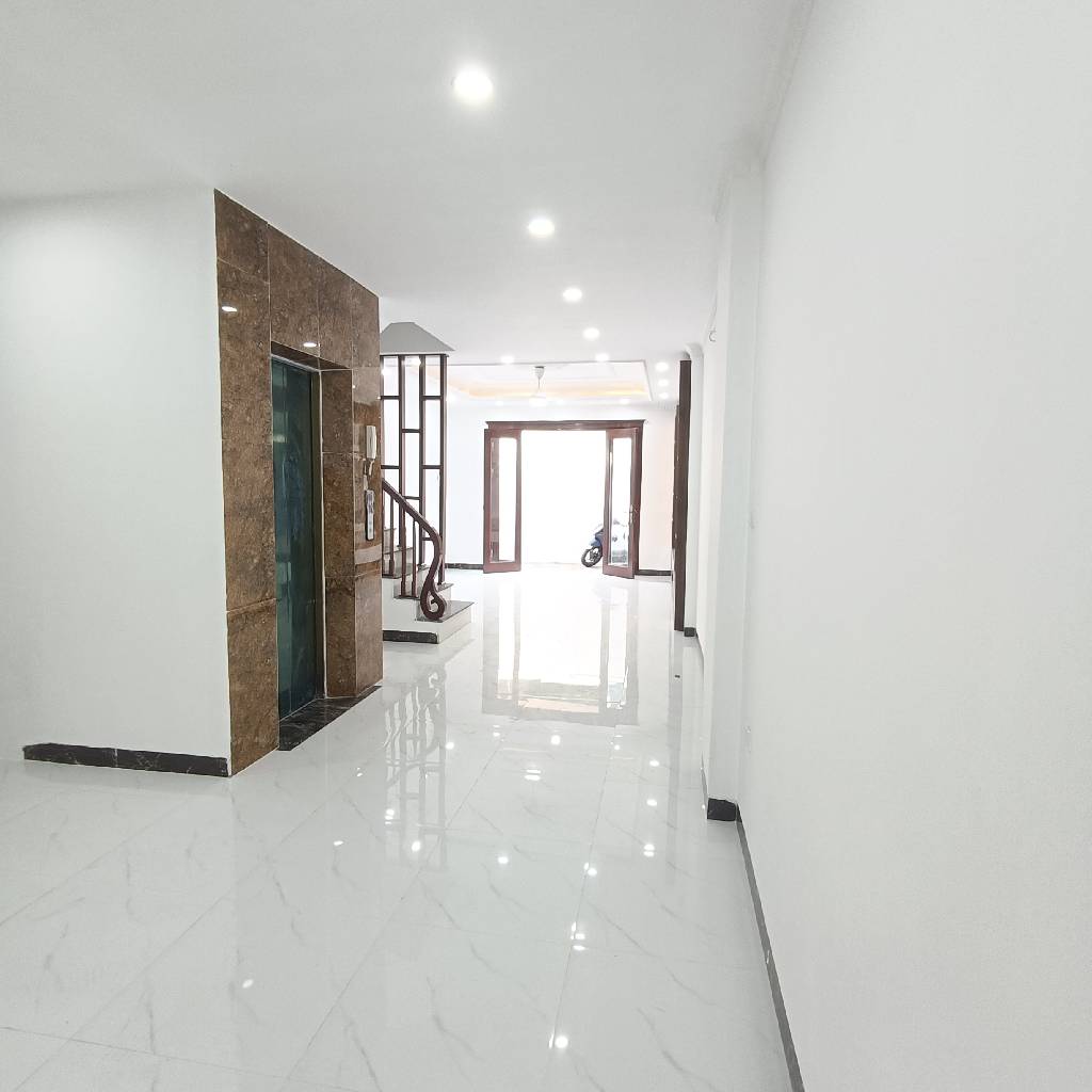 Bán nhà Thúy Lĩnh - diện tích 60m2 5 tầng - Thang máy - giá 8,9 tỷ