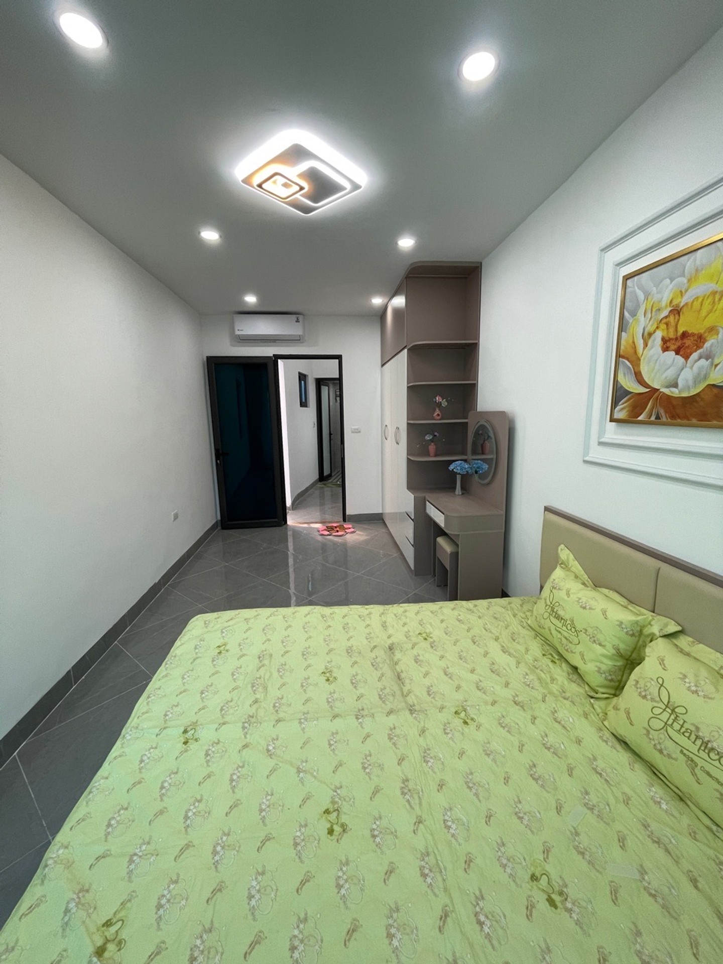 Bán nhà Minh Khai - diện tích 26m2 3 tầng - Lô góc, nhà đẹp - giá 6,45 tỷ