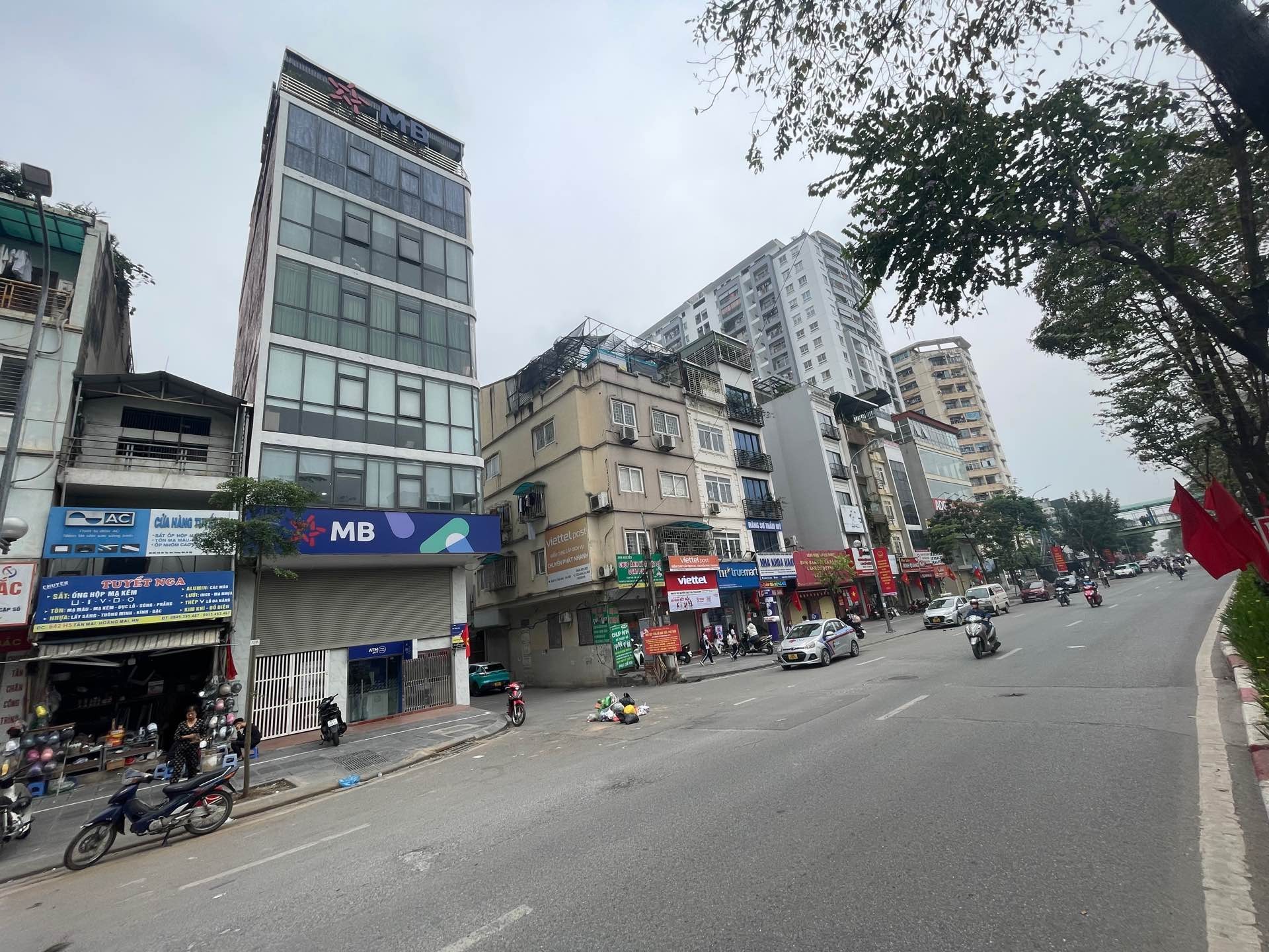 Bán nhà Tân Mai - diện tích 102m2 9 tầng - Lô góc 3 mặt thoáng - giá 102 tỷ