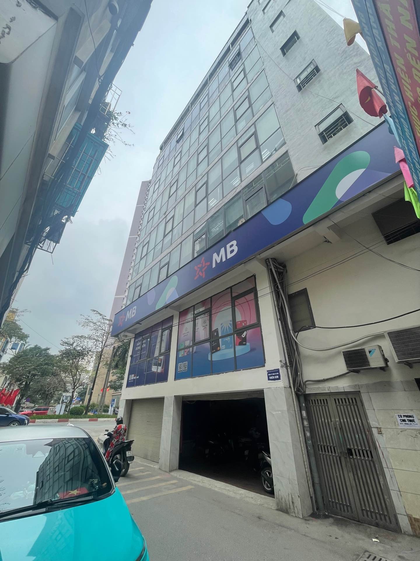 Bán nhà Tân Mai - diện tích 102m2 9 tầng - Lô góc 3 mặt thoáng - giá 102 tỷ