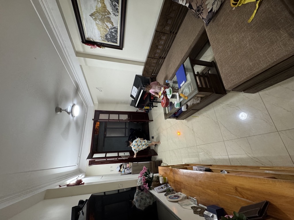 Bán nhà Hoàng Mai - diện tích 32m2 5 tầng - Đầu ngõ 169 Hoàng Mai - giá 7,25 tỷ