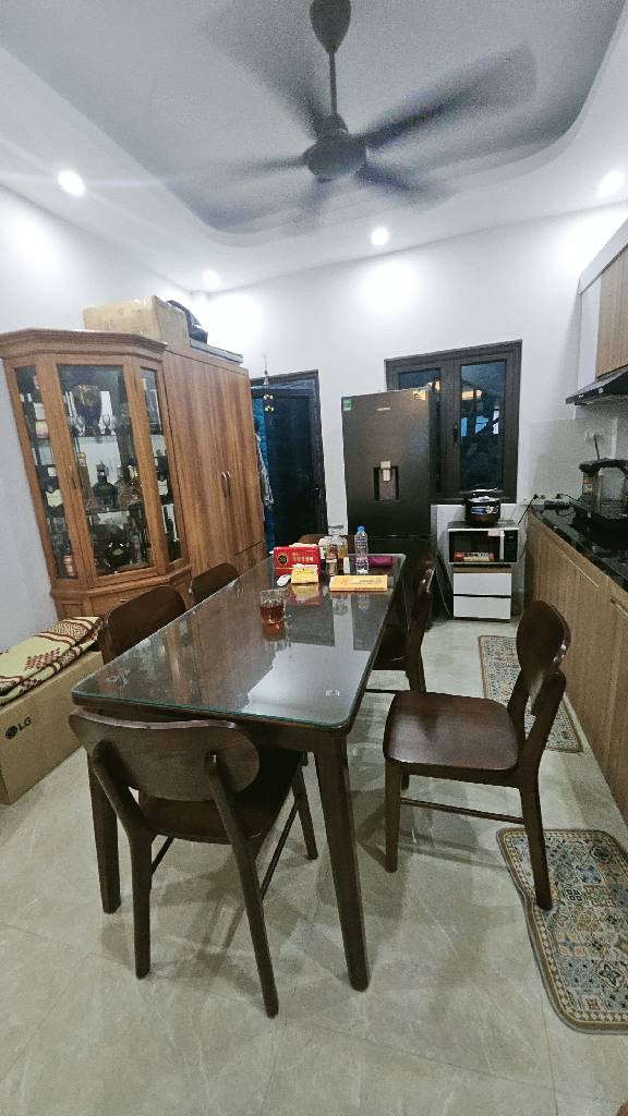 Bán nhà Định Công Hạ - diện tích 47m2 2 tầng - Nhà đẹp hiếm có - giá 3 tỷ