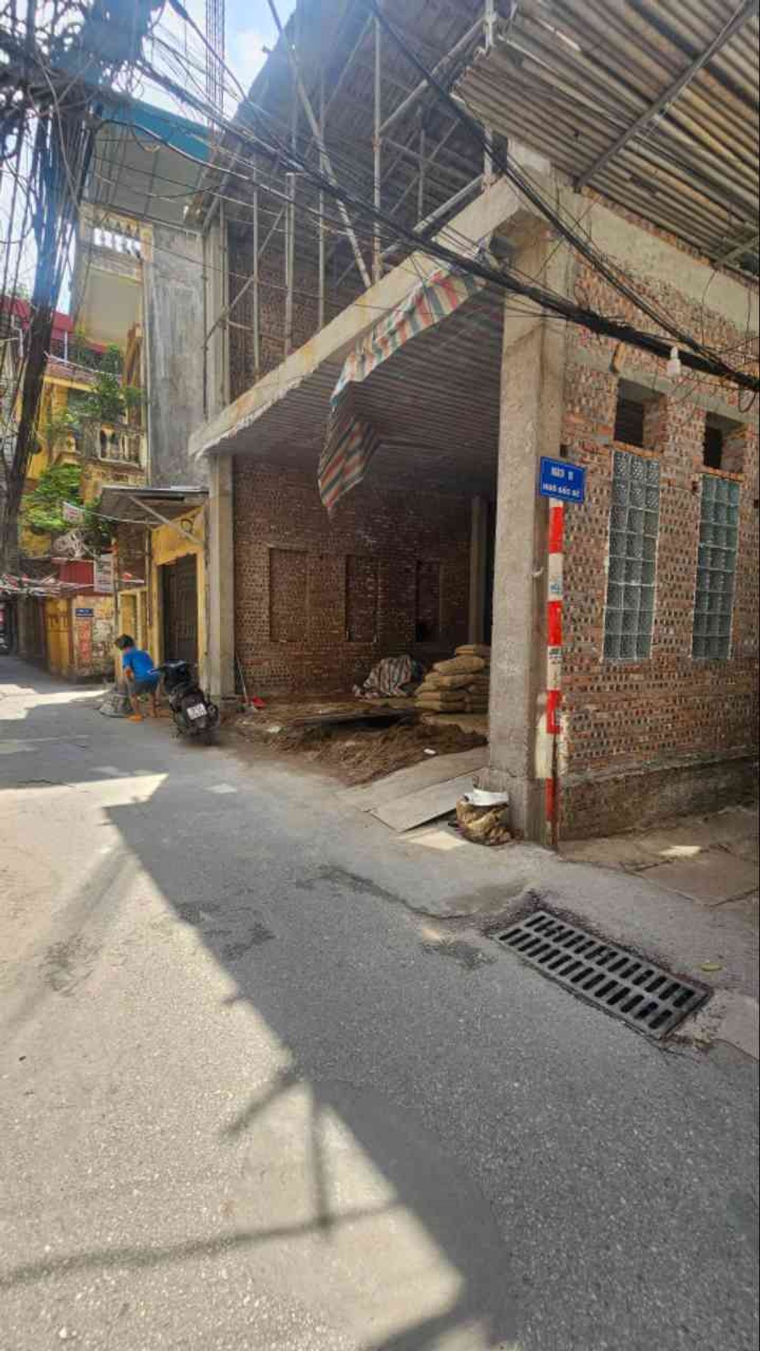 Bán nhà Hoàng Mai - diện tích 50m2 0 tầng - Lô góc 3 mặt thoáng - giá 9,5 tỷ