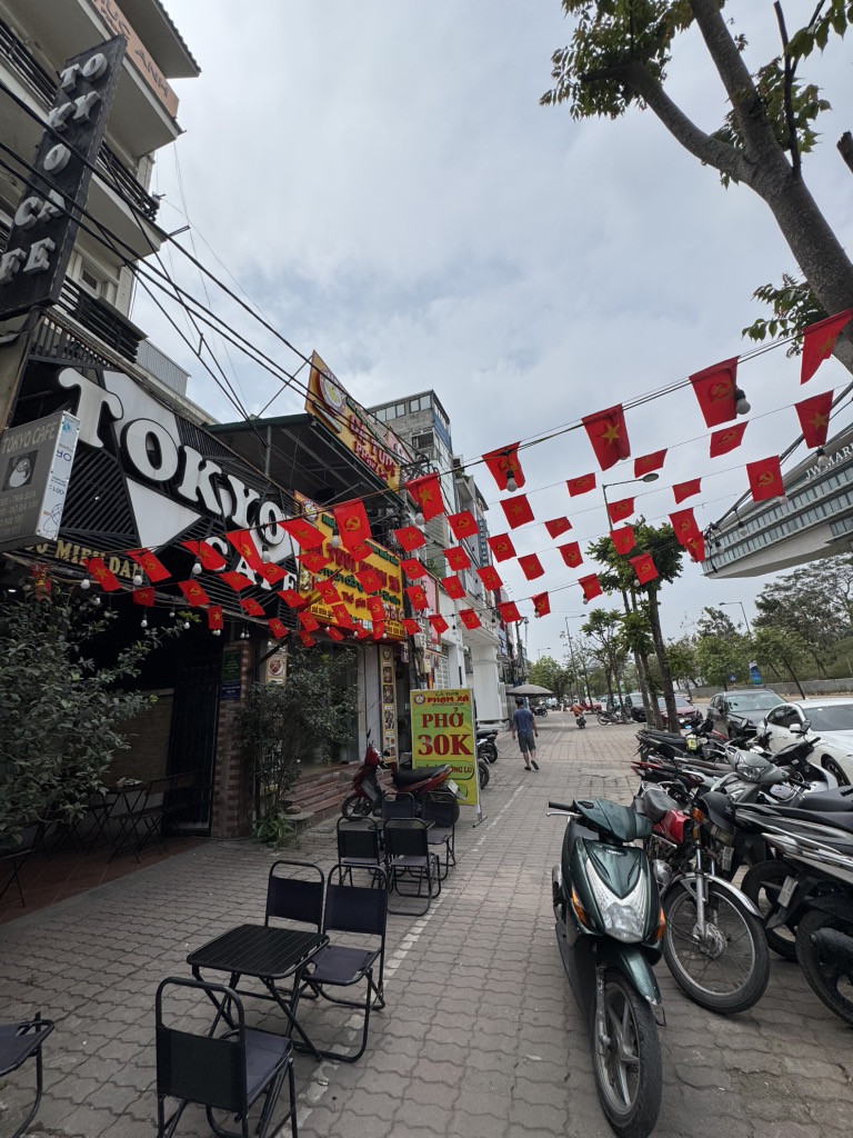 Bán nhà Miếu Đầm - diện tích 120m2 6 tầng - Mặt phố kinh doanh - giá 72 tỷ