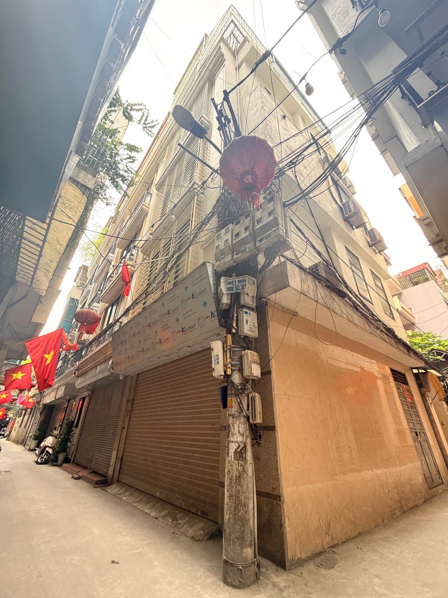 Bán nhà Bạch Đằng - diện tích 40m2 6 tầng - Ô TÔ VÀO NHÀ - giá 12,5 tỷ
