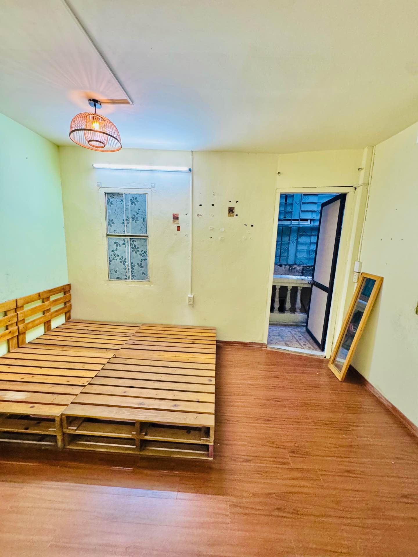 Bán nhà Thọ Lão - diện tích 40m2 4 tầng - Lô góc 3 mặt thoáng - giá 11,6 tỷ