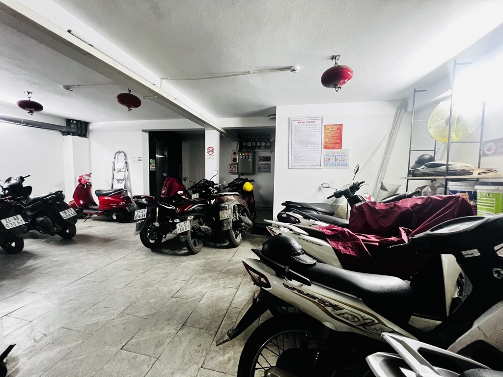 Bán nhà Khương Đình - diện tích 80m2 8 tầng - Sổ đỏ vuông đẹp - giá 26,3 tỷ