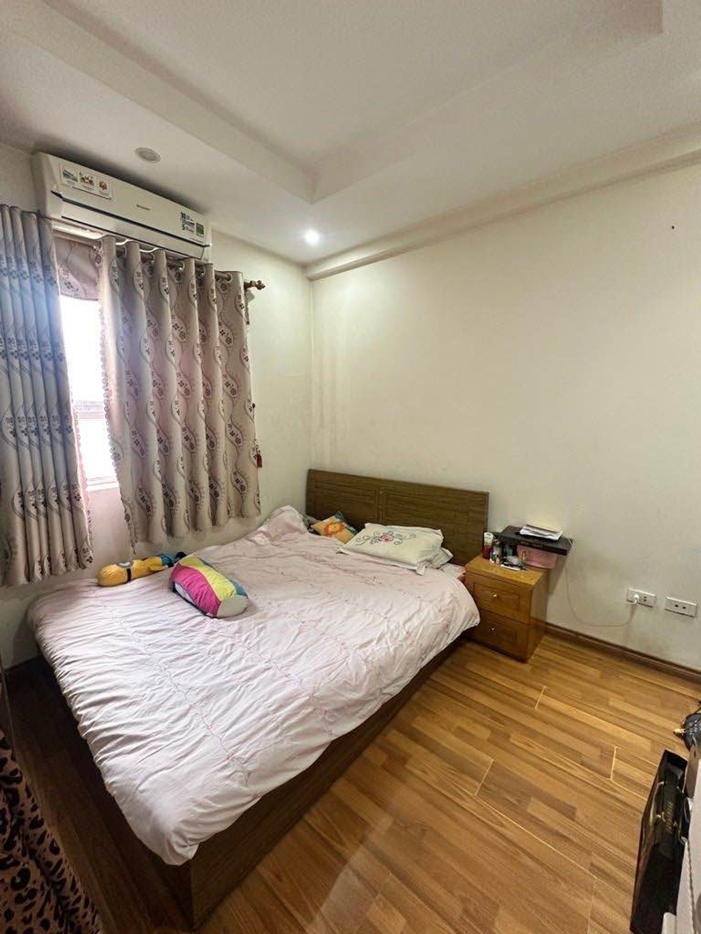 Bán nhà 1B Toà B - diện tích 77m2 3 tầng - Mặt phố ô tô tránh - giá 6 tỷ