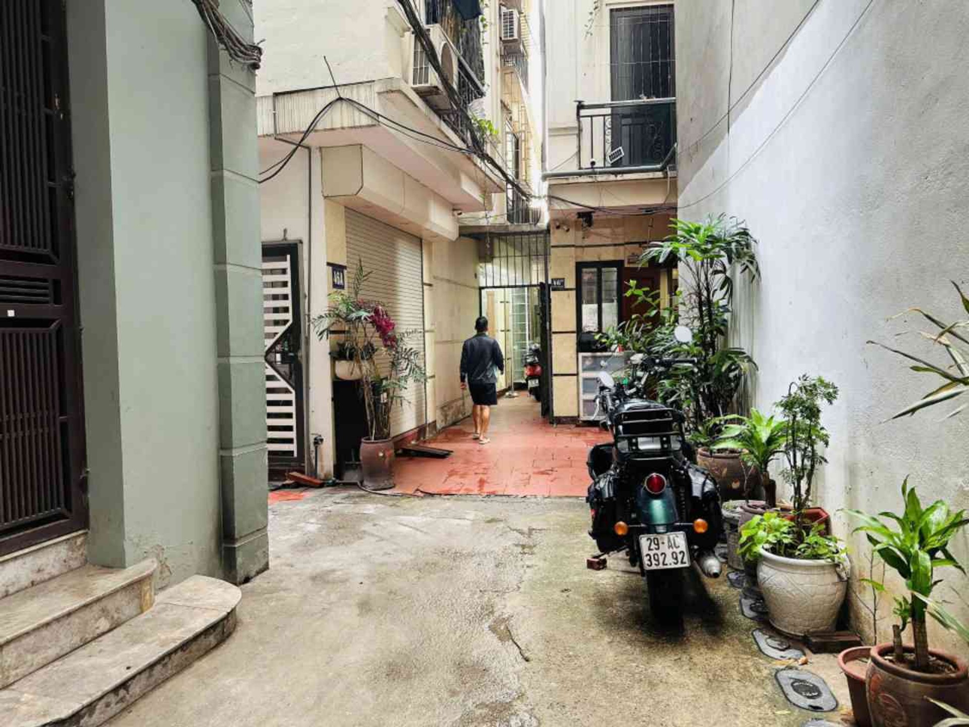 Bán nhà Hoàng Mai - diện tích 30m2 5 tầng - nhà mới đẹp - giá 7,9 tỷ