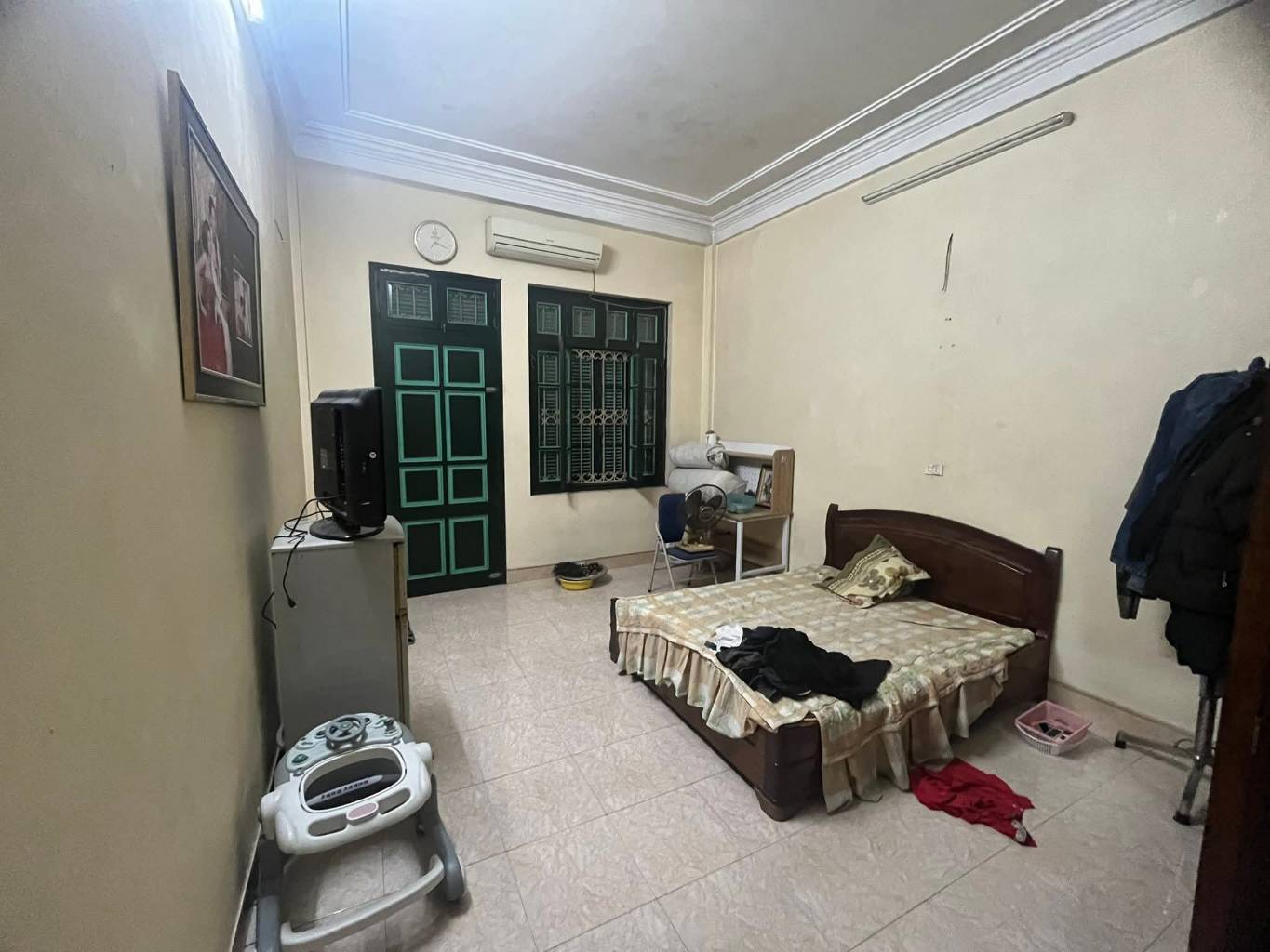 Bán nhà Lê Trọng Tấn - diện tích 76m2 3 tầng - Ô TÔ TẢI ĐỖ CỬA - giá 26,8 tỷ