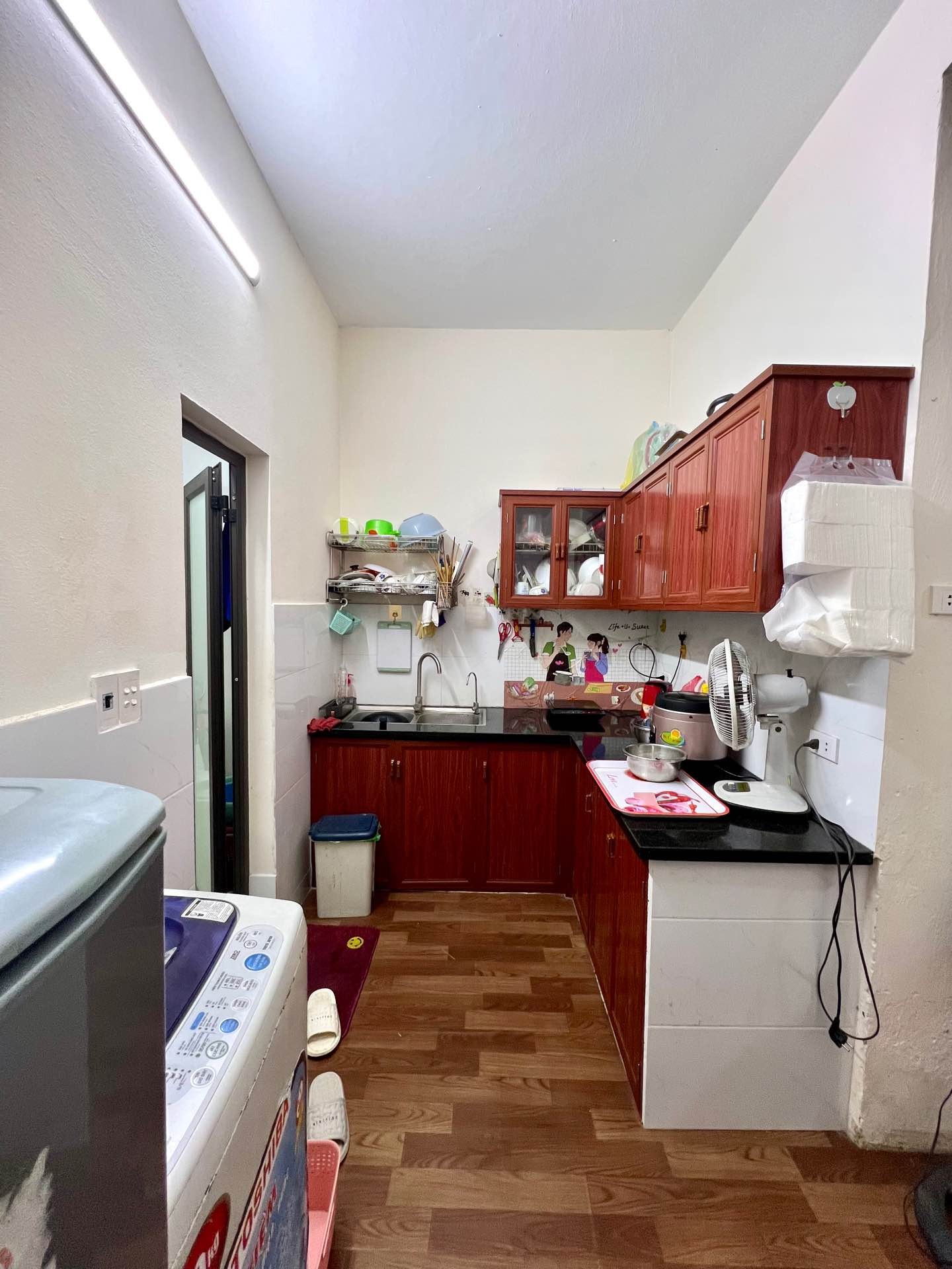 Bán nhà Hai Bà Trưng - diện tích 65m2 3 tầng - Nhà tập thể - giá 5,35 tỷ