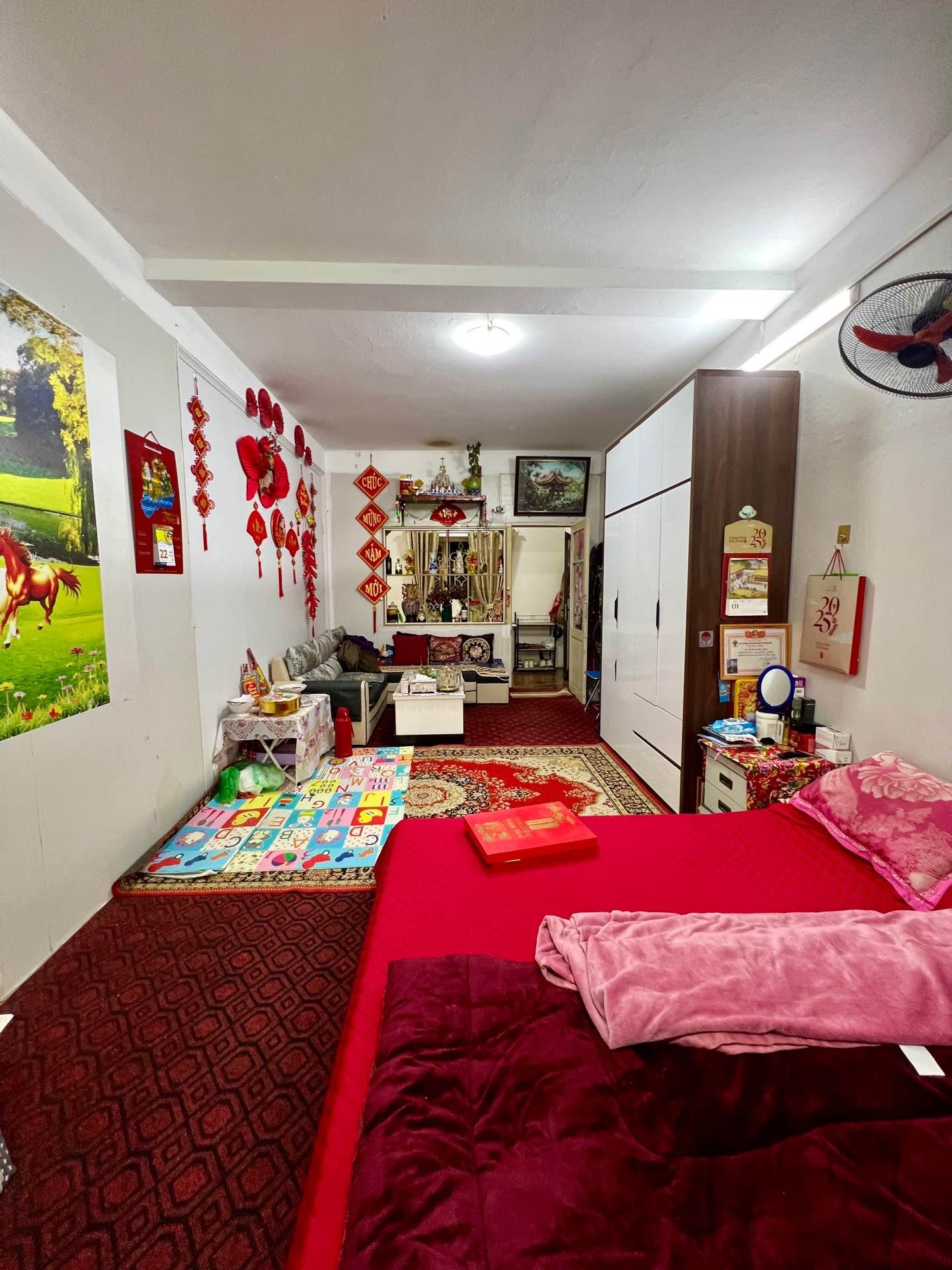 Bán nhà Hai Bà Trưng - diện tích 65m2 3 tầng - Nhà tập thể - giá 5,35 tỷ
