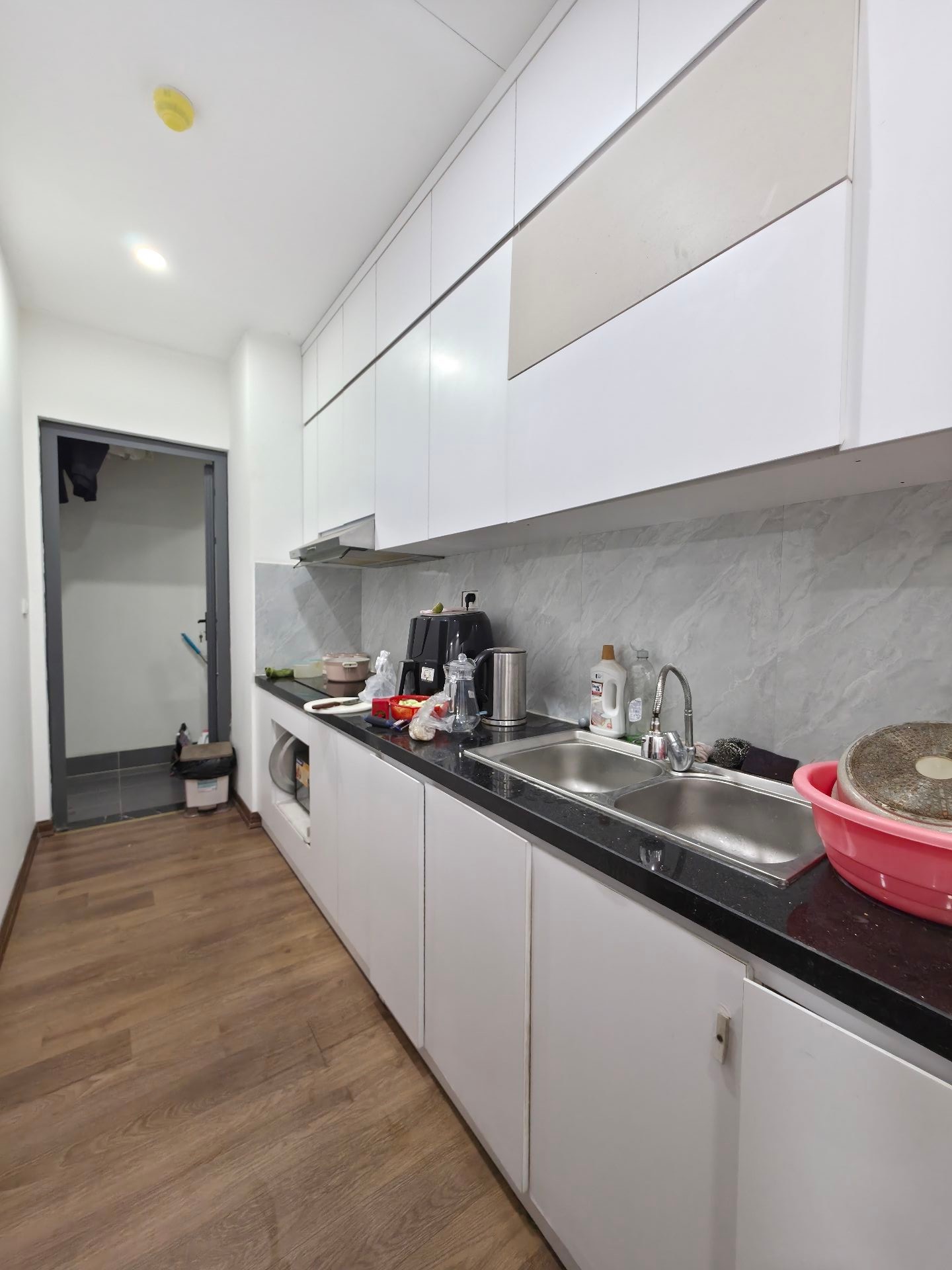 Bán nhà Giải Phóng - diện tích 62m2 15 tầng - Căn hộ cao cấp - giá 6,5 tỷ