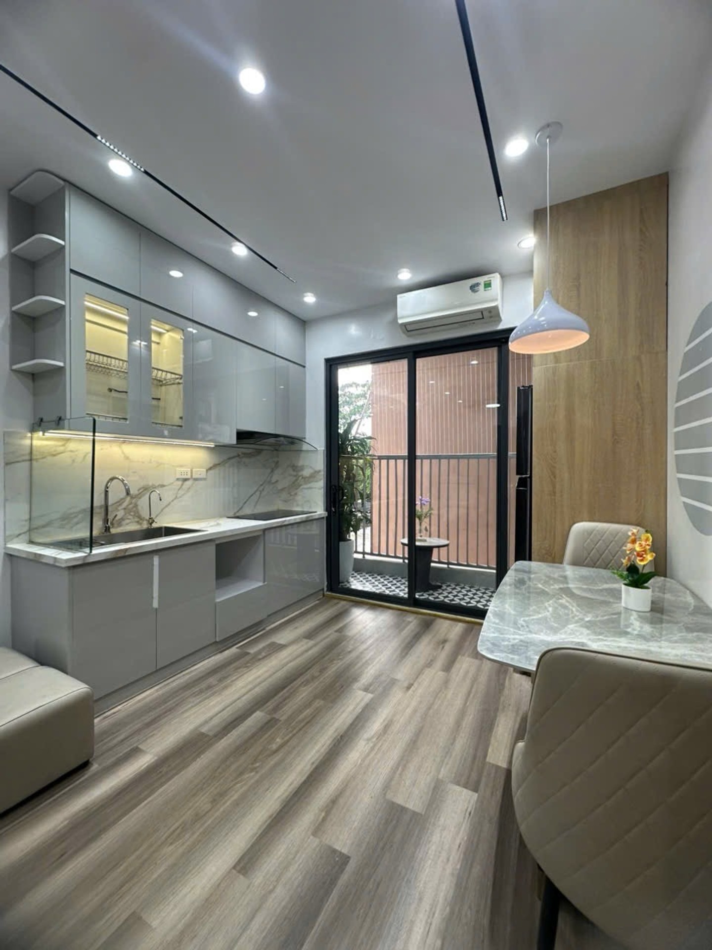 Bán nhà Linh đàm - diện tích 50m2 1 tầng - Căn hộ chung cư nhỏ tiền, full nội thất - giá 4,26 tỷ
