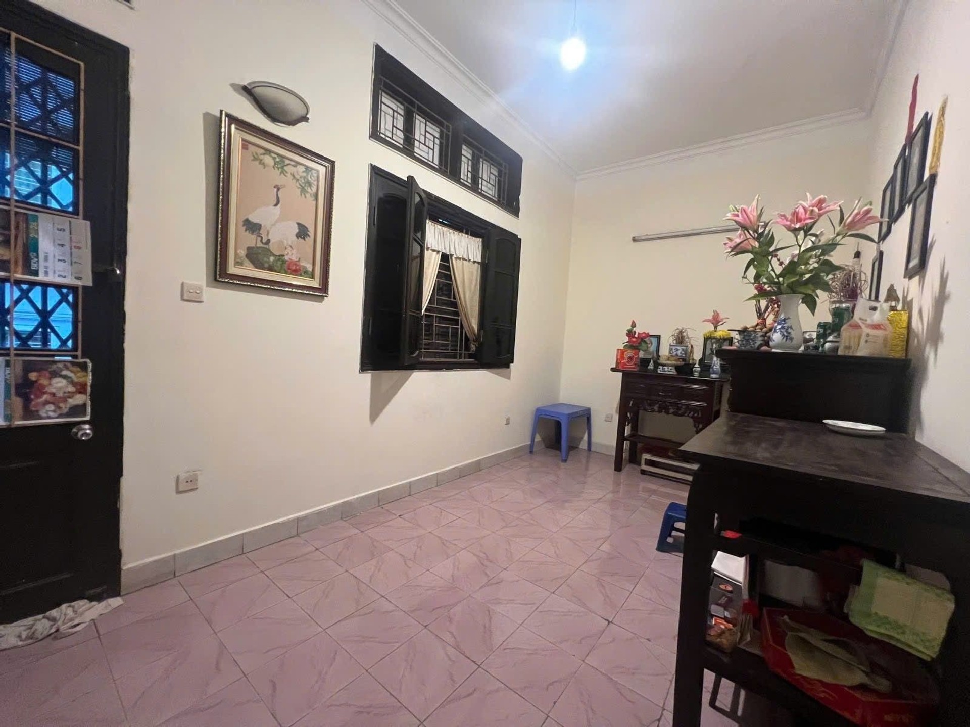 Bán nhà Hồng Hà - diện tích 70m2 4 tầng - Ô TÔ - giá 25,6 tỷ