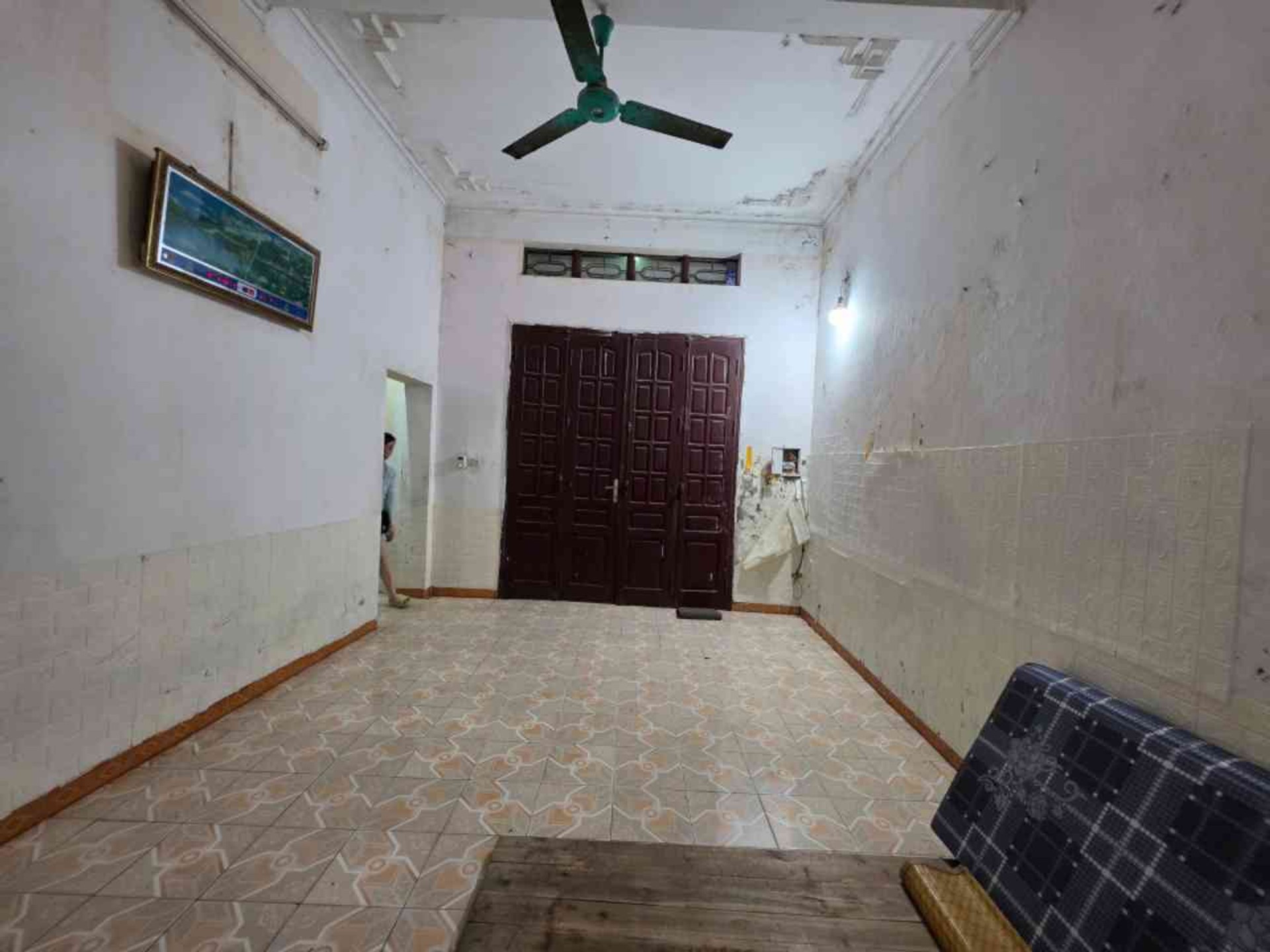 Bán nhà Định Công Hạ - diện tích 100m2 3 tầng - Ô tô đỗ cổng - giá 16,5 tỷ