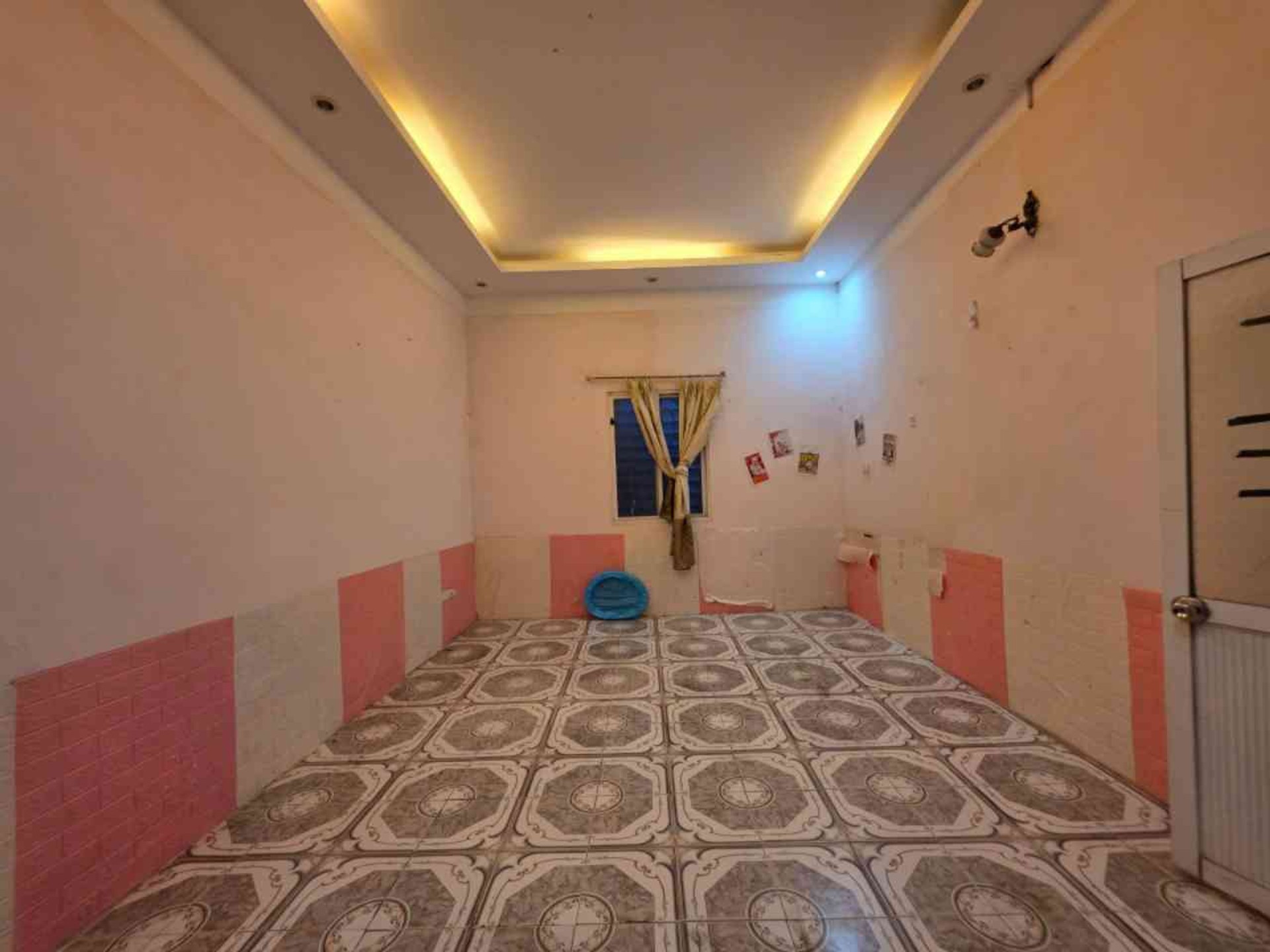 Bán nhà Định Công Hạ - diện tích 100m2 3 tầng - Ô tô đỗ cổng - giá 16,5 tỷ