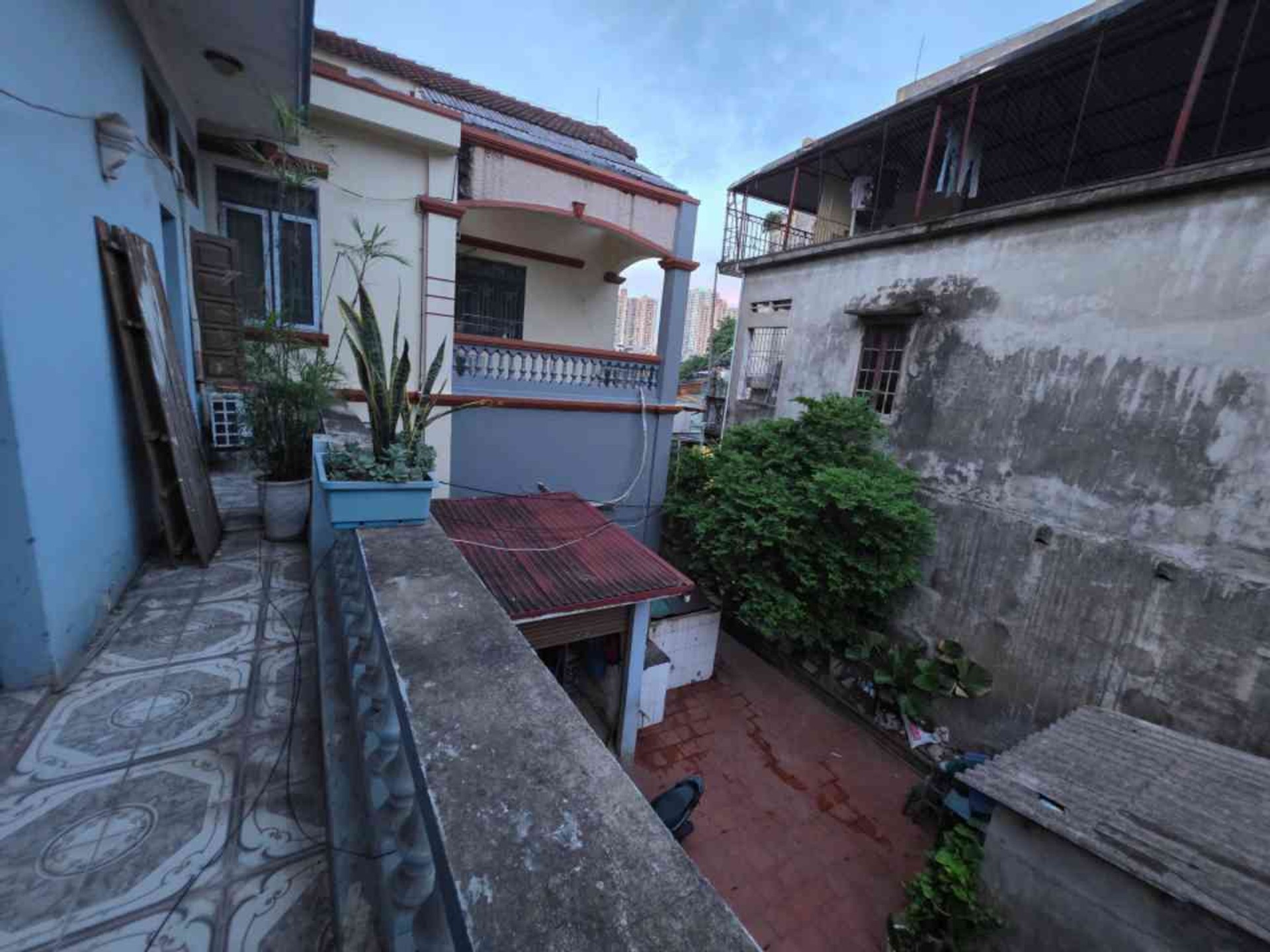 Bán nhà Định Công Hạ - diện tích 100m2 3 tầng - Ô tô đỗ cổng - giá 16,5 tỷ