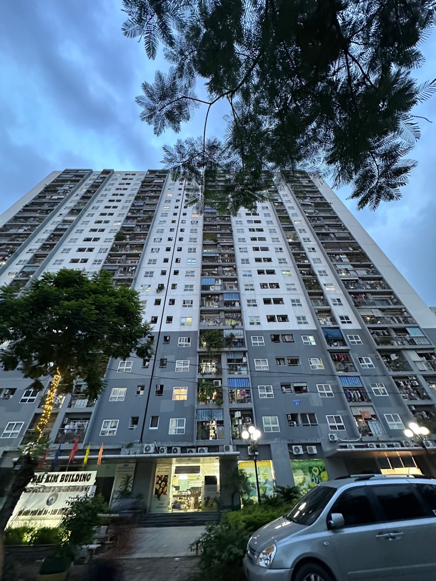 Bán nhà Đại Kim - diện tích 64m2 9 tầng - Căn hộ 906B CC Đại Kim - giá 4,76 tỷ