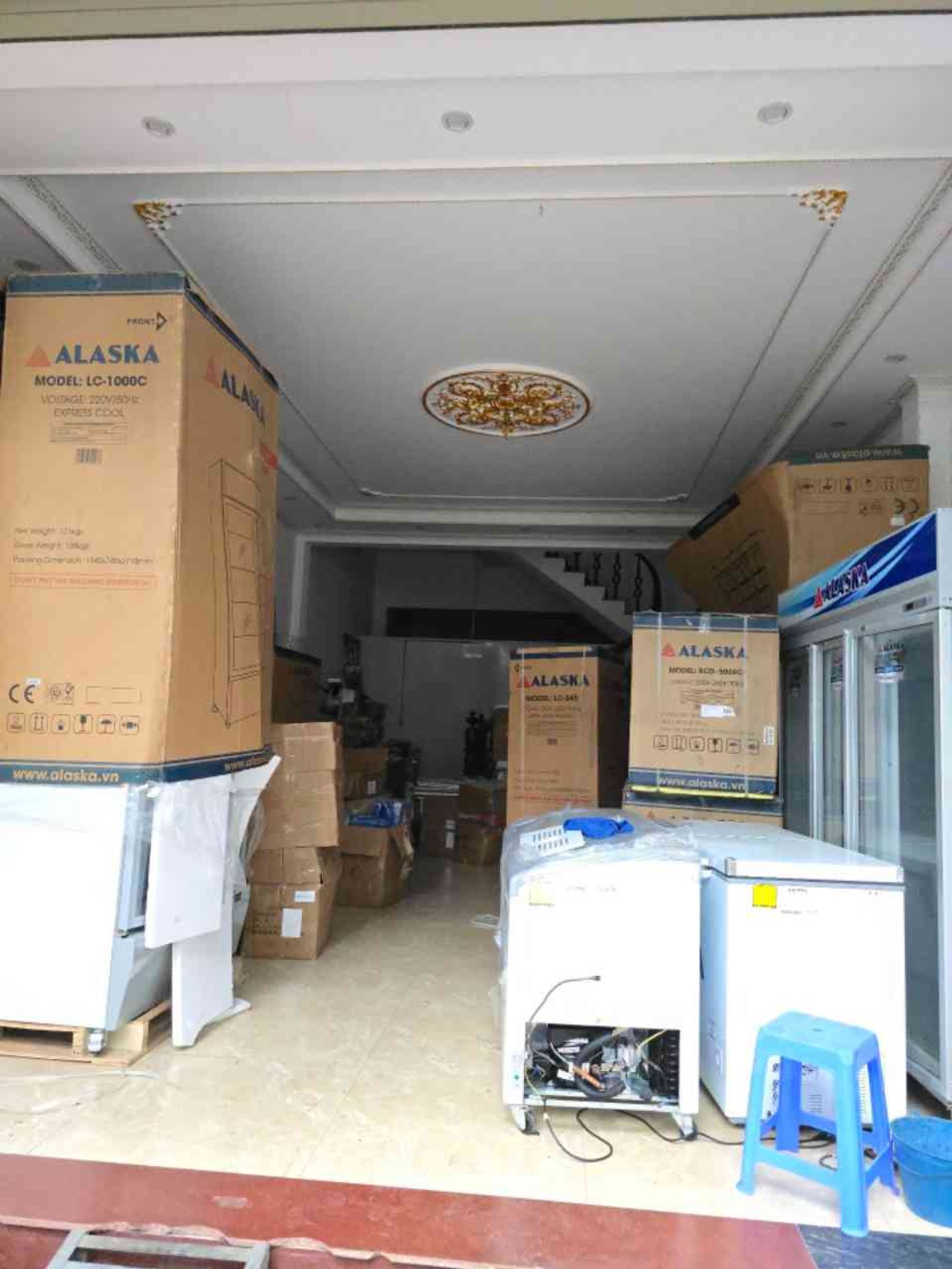 Bán nhà Hưng Thịnh - diện tích 89m2 4 tầng - Ô tô 45 chỗ đỗ cửa - giá 27,5 tỷ
