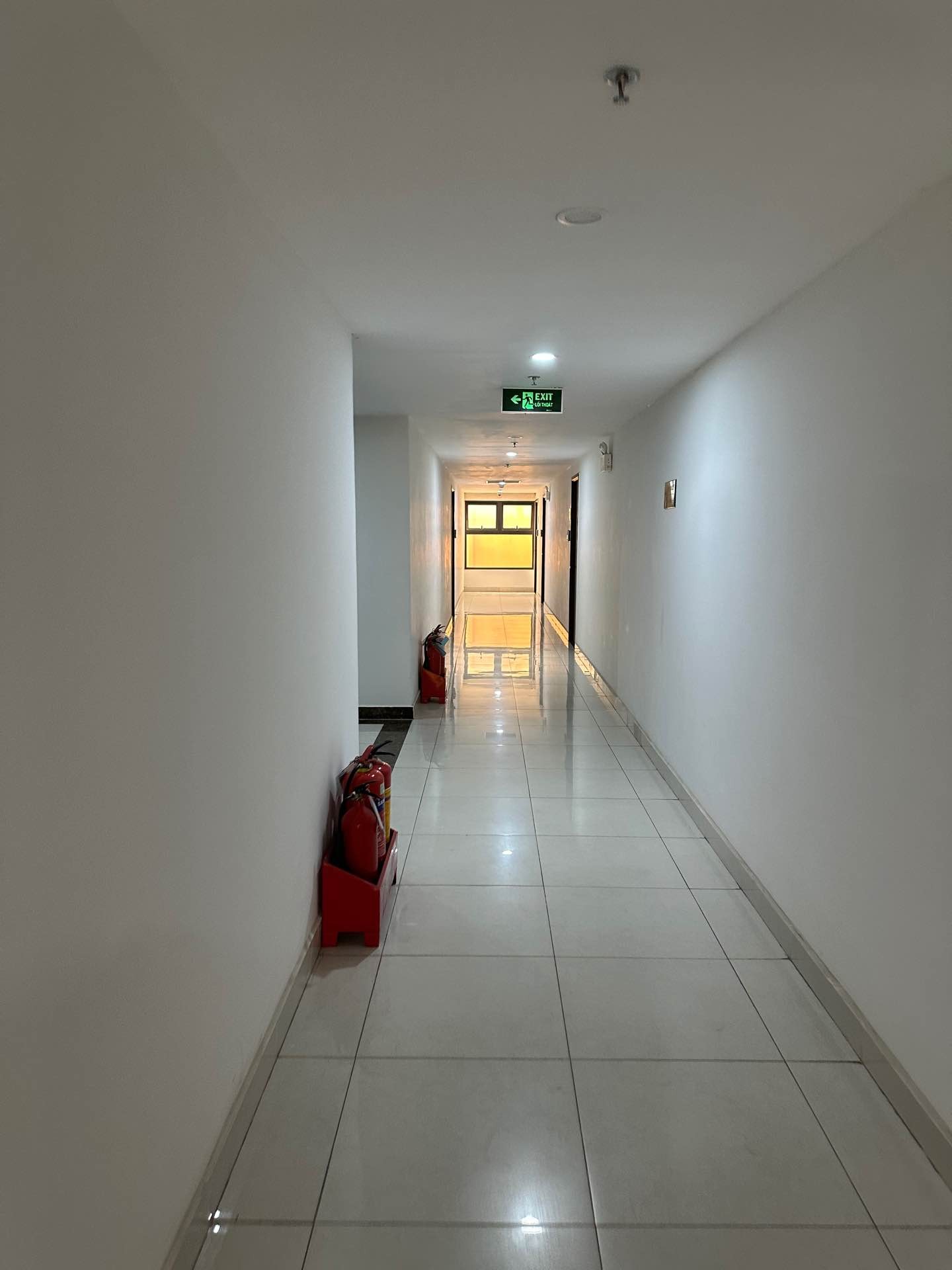 Bán nhà Định Công - diện tích 90m2 26 tầng - CĂN GÓC MẶT PHỐ HIẾM - giá 9,1 tỷ