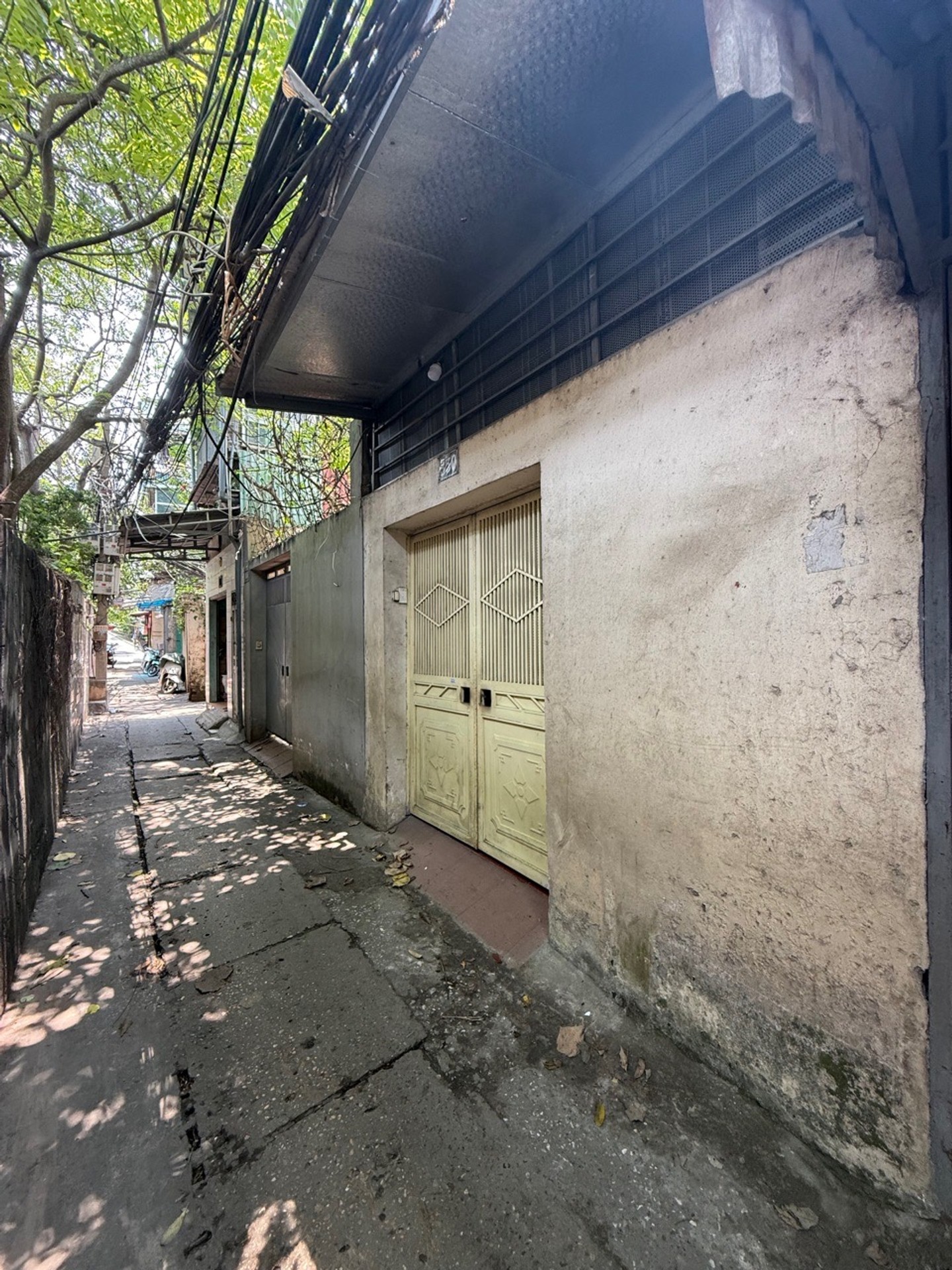Bán nhà Nguyễn Khoái - diện tích 65m2 3 tầng - Ô TÔ TRÁNH - giá 15 tỷ