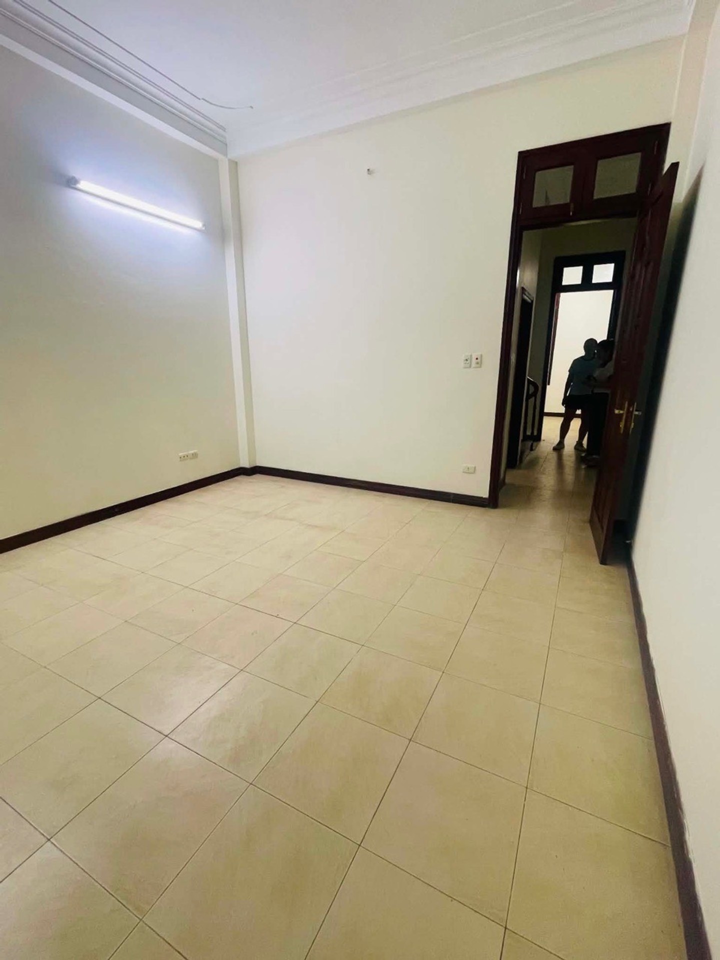 Bán nhà Nguyễn Cảnh Dị - diện tích 54m2 5 tầng - ô tô tránh - giá 22 tỷ