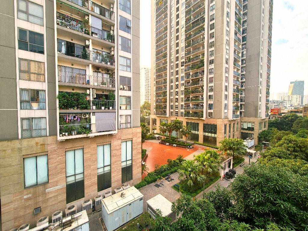 Bán nhà Nguyễn Tuân - diện tích 108m2 5 tầng - Lô góc 3 thoáng - giá 75 tỷ