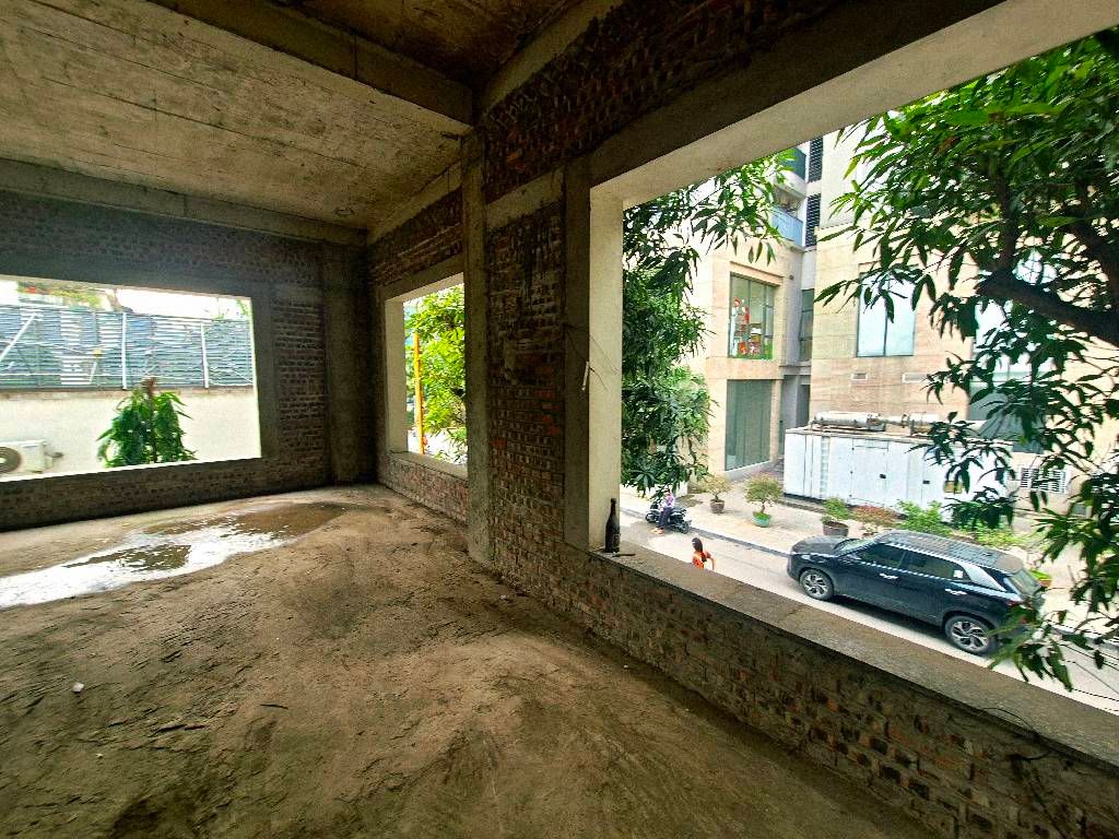 Bán nhà Nguyễn Tuân - diện tích 108m2 5 tầng - Lô góc 3 thoáng - giá 75 tỷ