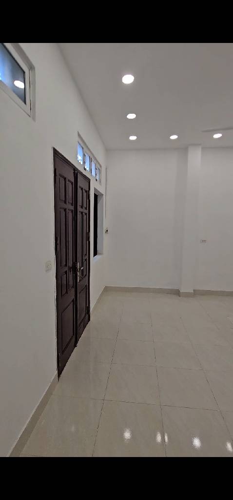 Bán nhà Trần Khát Chân - diện tích 81.4m2 3 tầng - Đang cập nhật - giá 25,5 tỷ