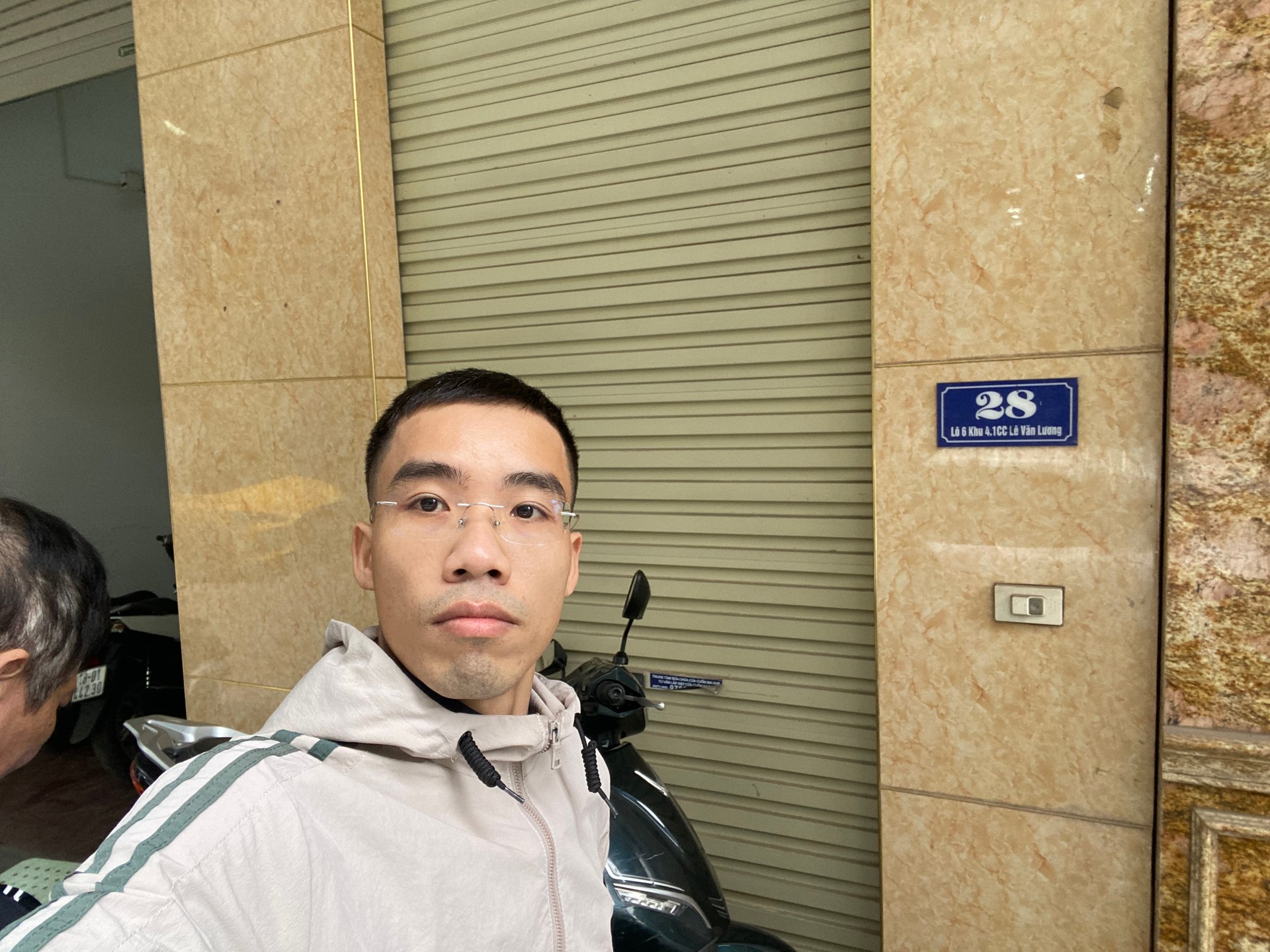 Bán nhà Lê Văn Lương - diện tích 81m2 8 tầng - SIÊU PHẨM 2 Ô TÔ TRÁNH - giá 58,5 tỷ