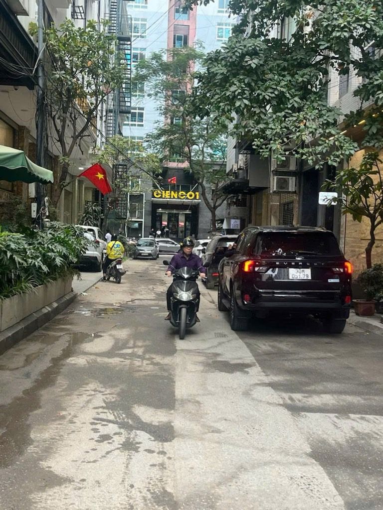 Bán nhà Lê Văn Lương - diện tích 81m2 8 tầng - SIÊU PHẨM 2 Ô TÔ TRÁNH - giá 58,5 tỷ